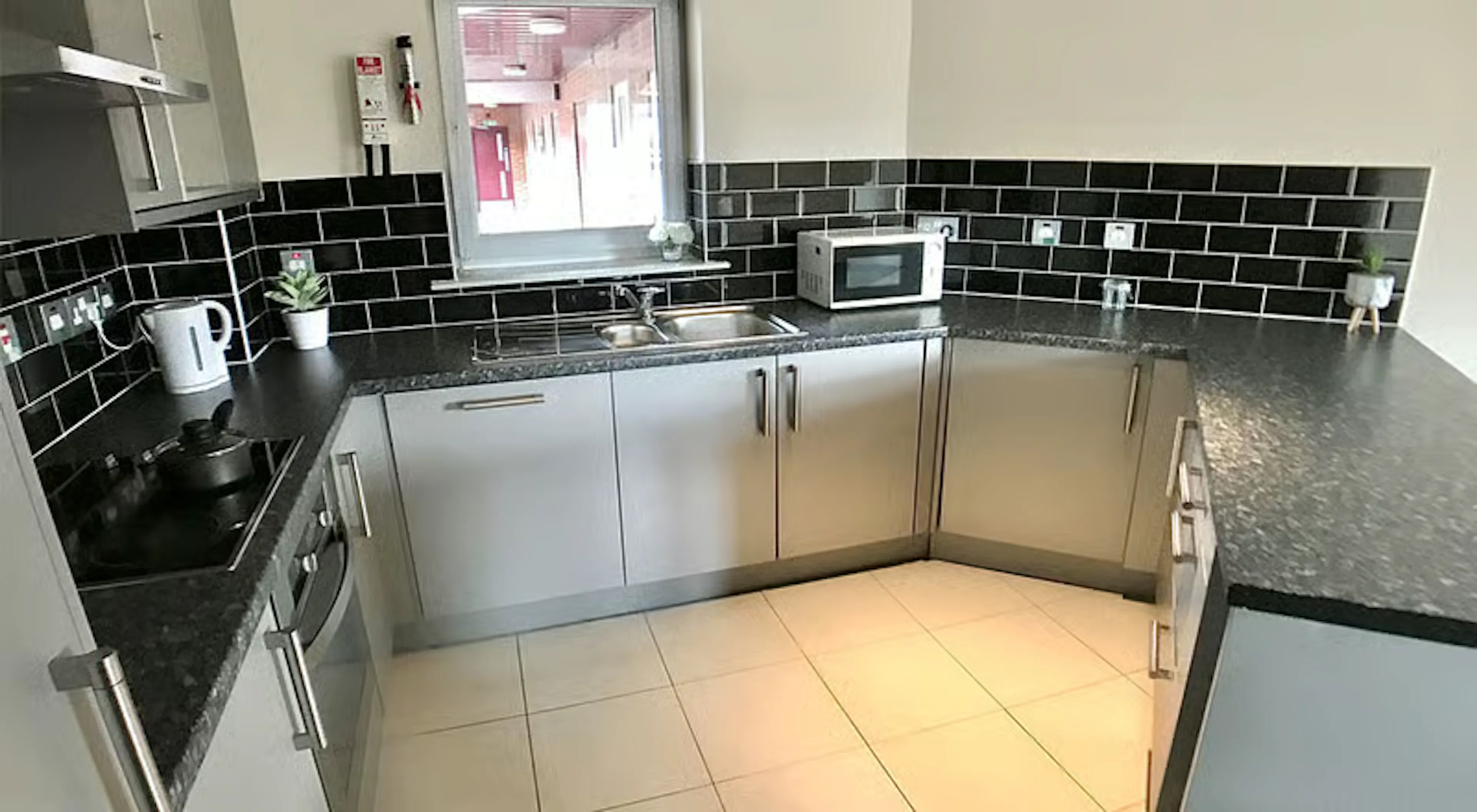 2 Bed Apartment Ensuite Room KITCHEN 4