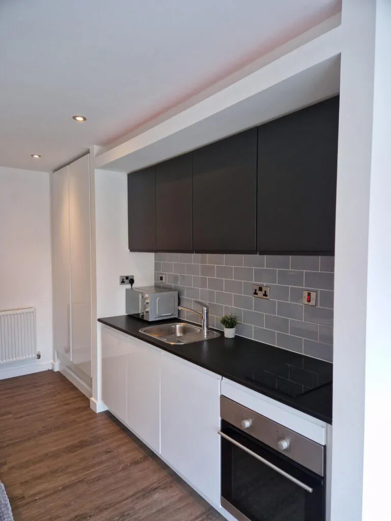 Deluxe Studio KITCHEN 3