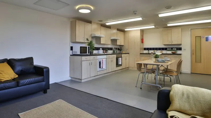 Bronze En Suite (Accessible)