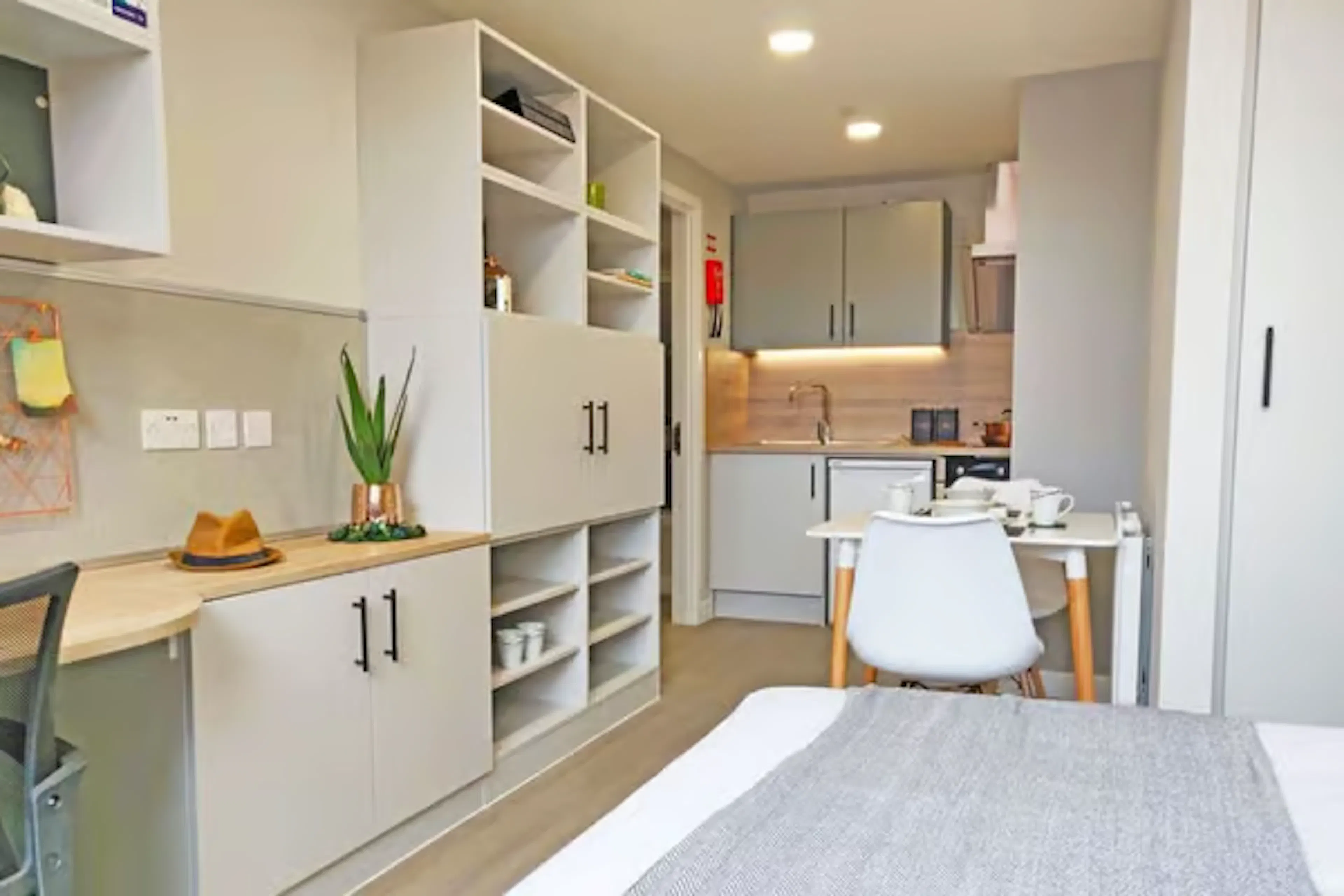 Standard Studio KITCHEN 3