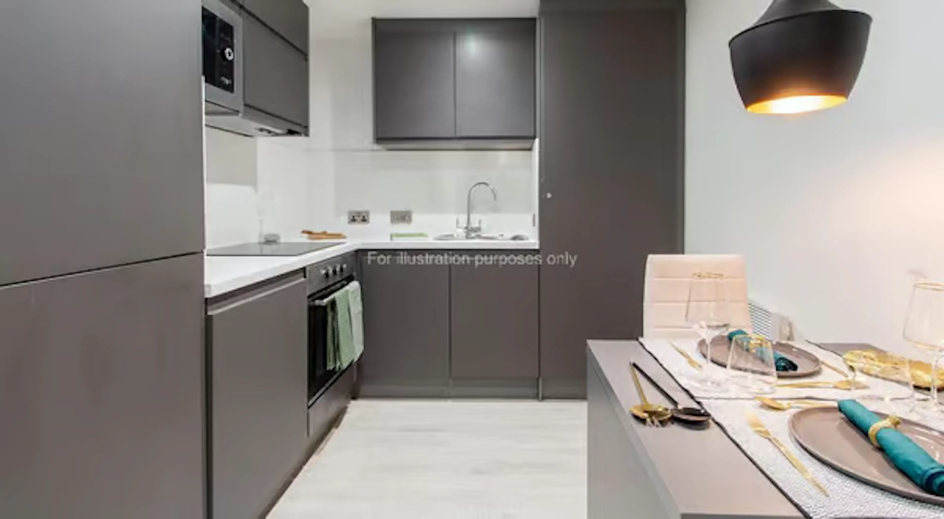 Premium 2 Bed BATHROOM 2