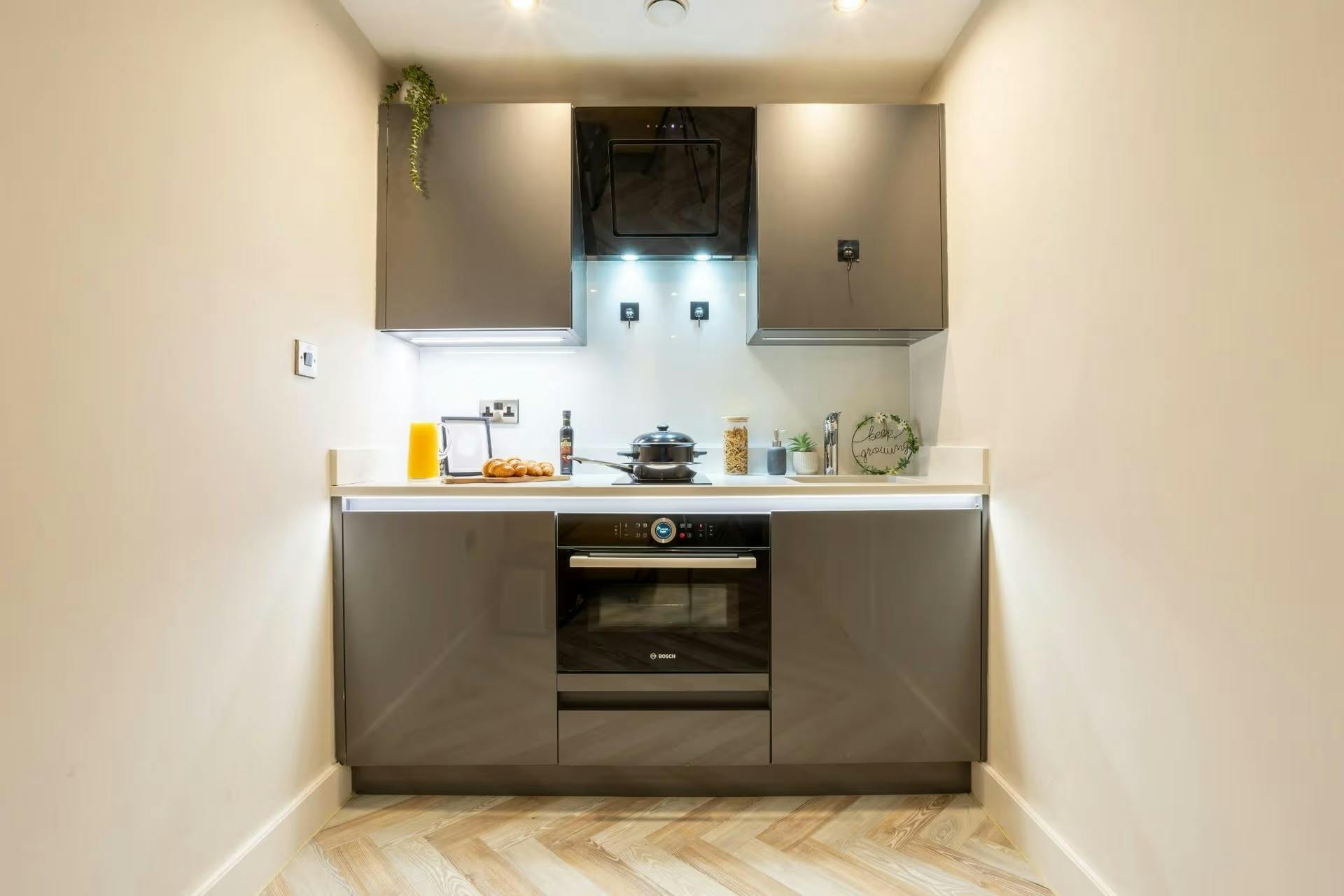 Gold 1 Bed Apartment