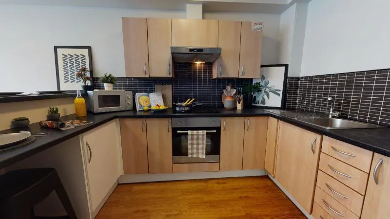 Bronze En Suite Plus