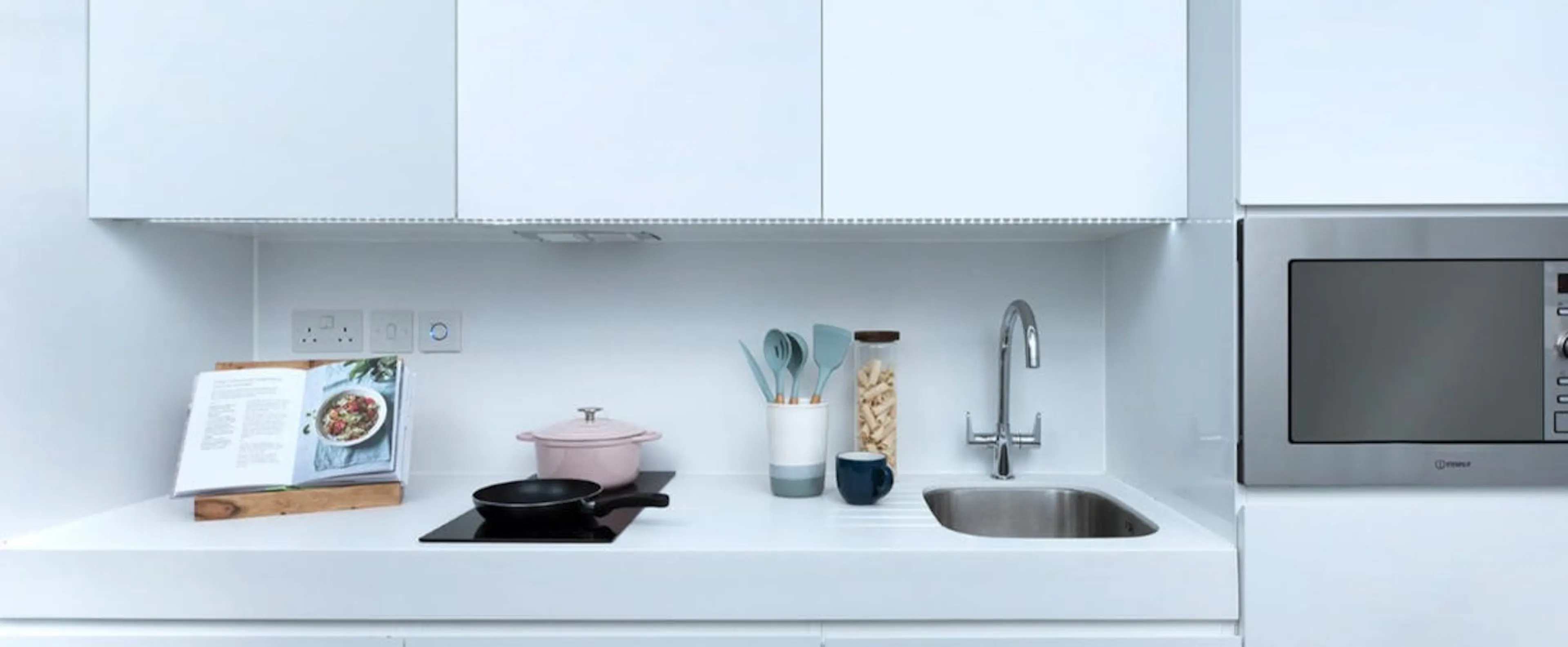 Standard Windowseat Studio KITCHEN 3