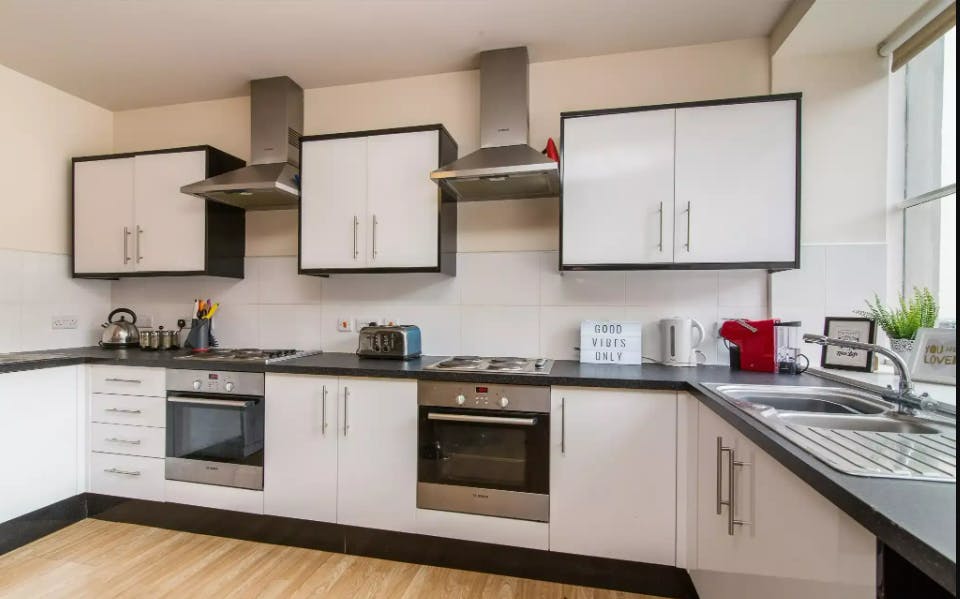 Silver Non Ensuite