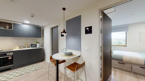 2 Bedroom Apartment