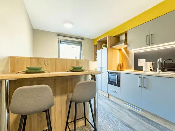 Bronze Studio KITCHEN 3