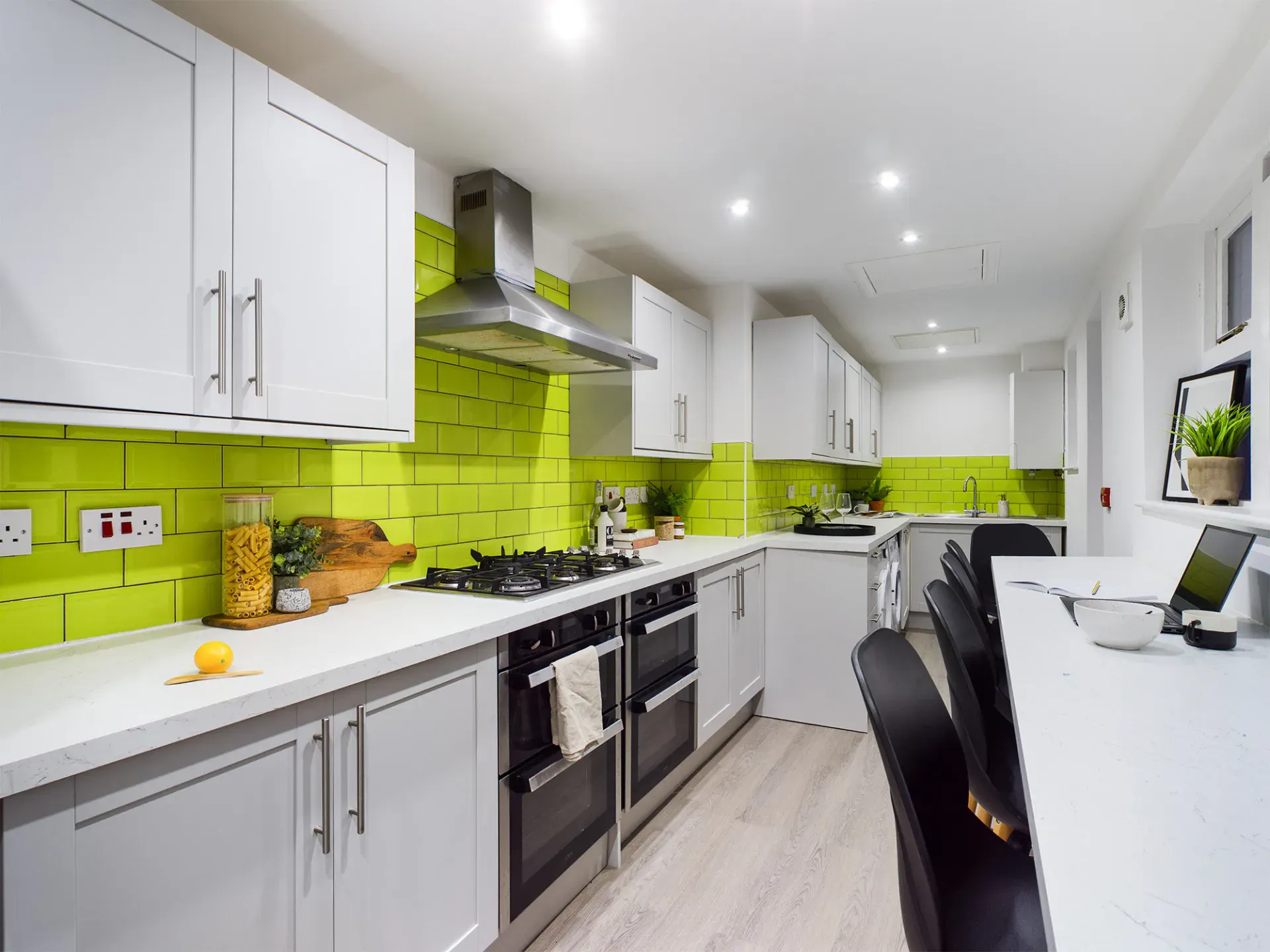 6 Bed Apartment KITCHEN 1