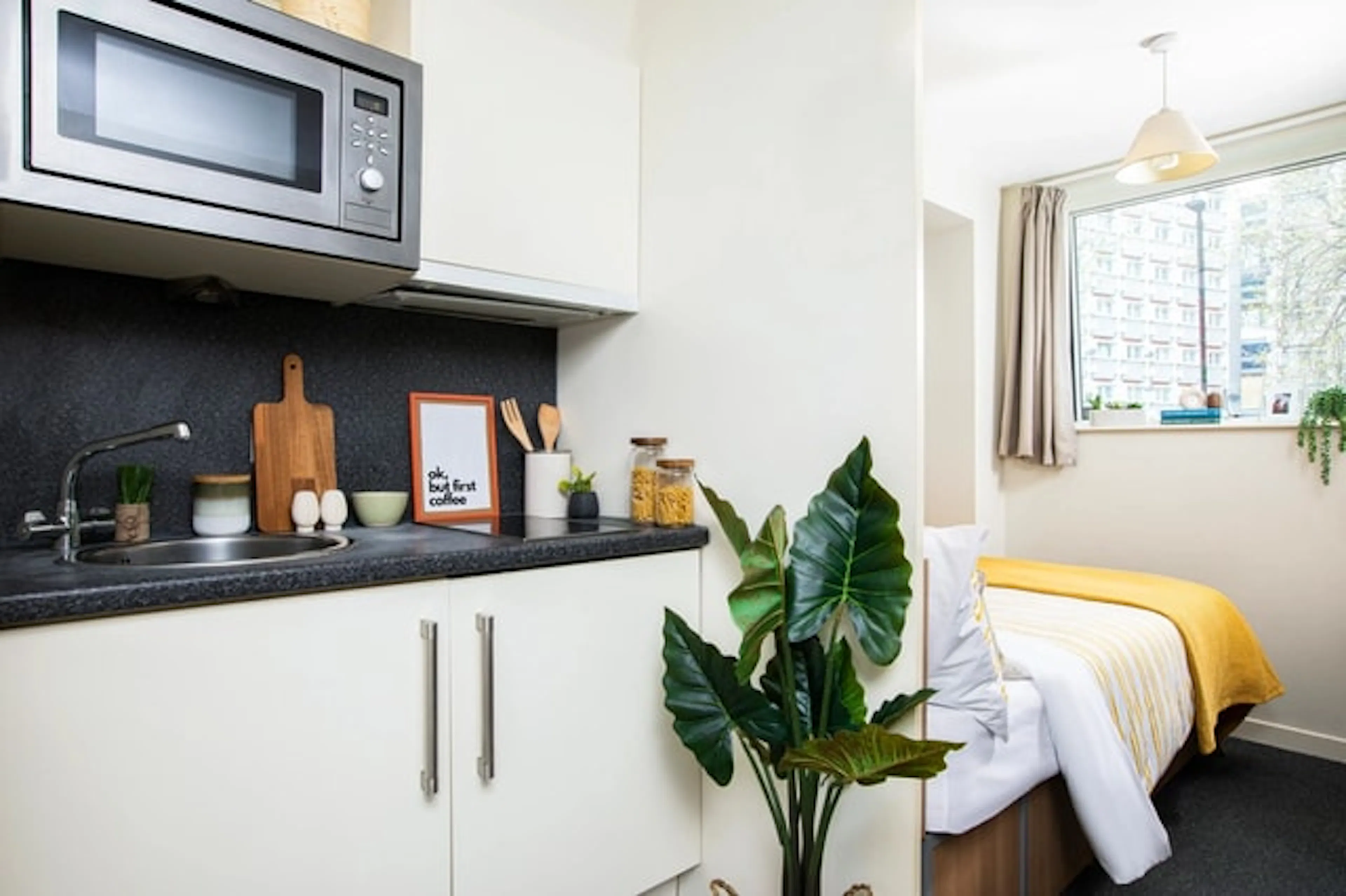 Studio Small Standard Double KITCHEN 2