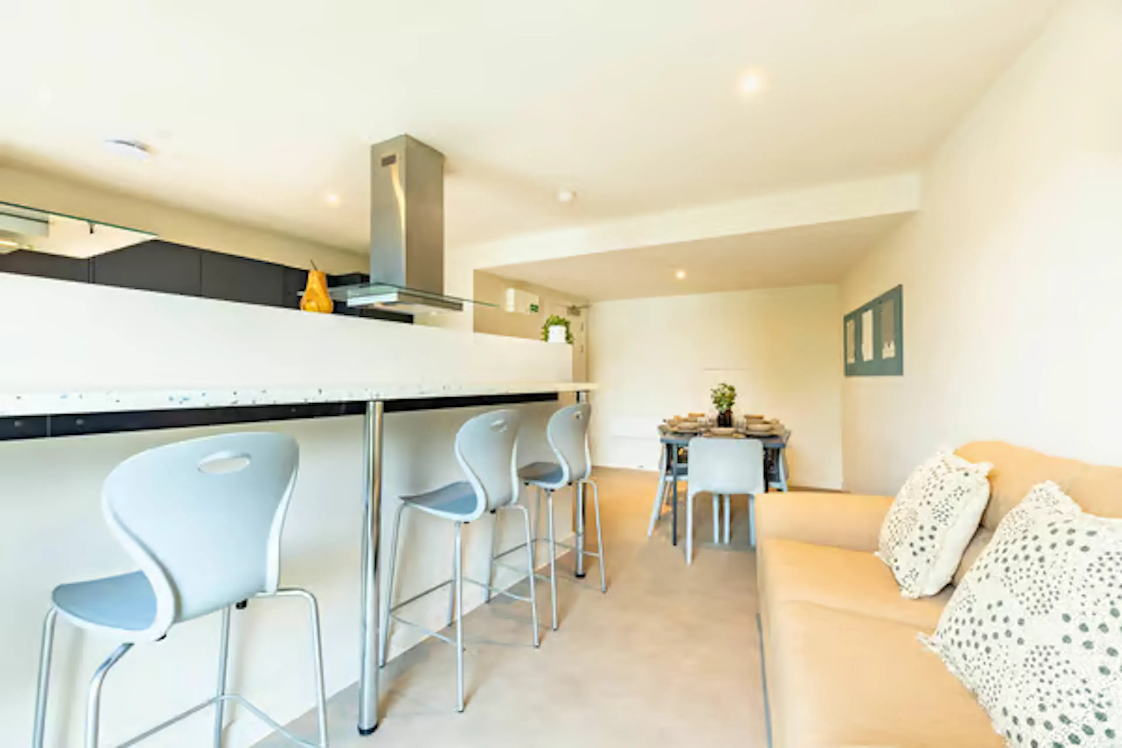 Classic Ensuite KITCHEN 2