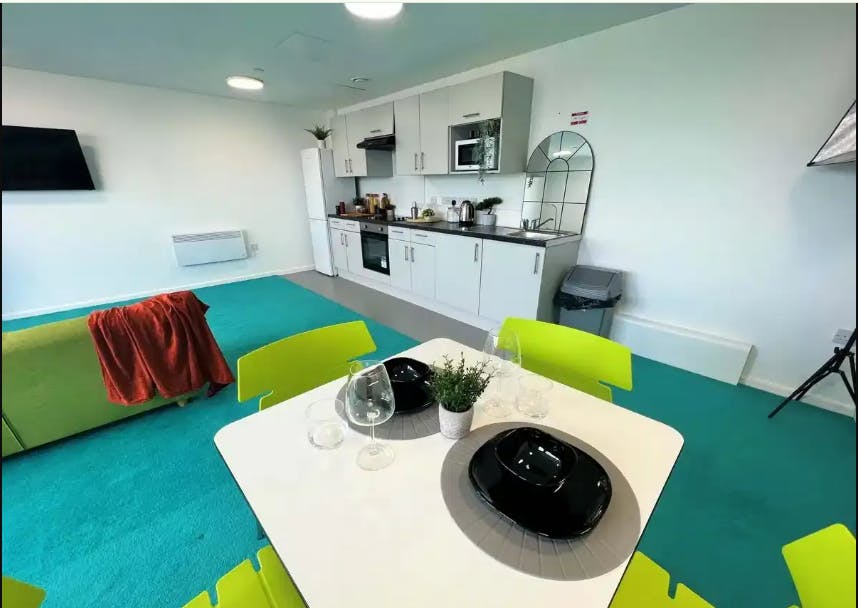 Deluxe Ensuite
