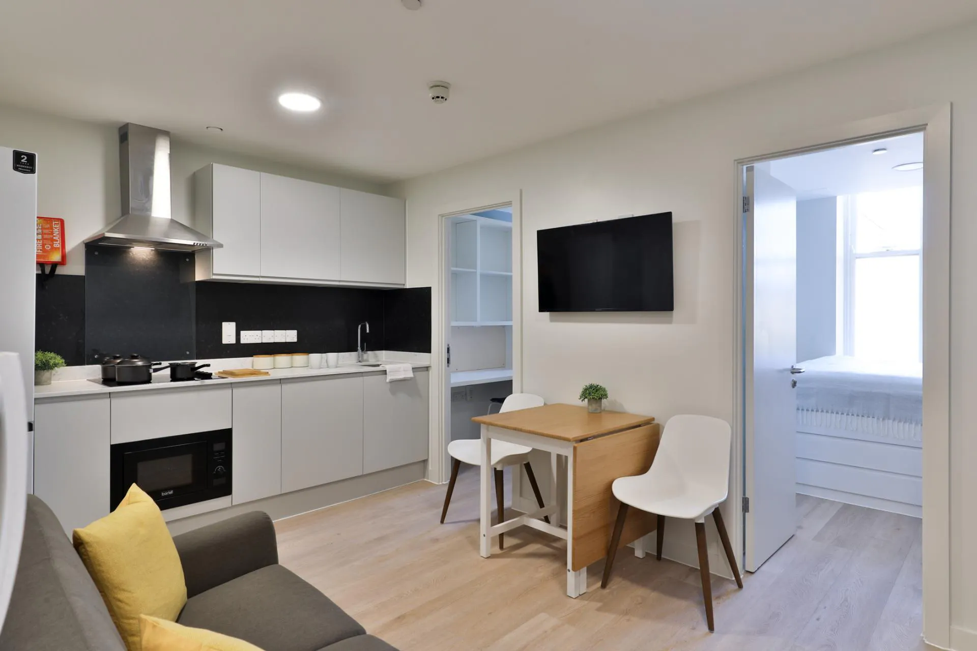 2 Bedroom Apartment