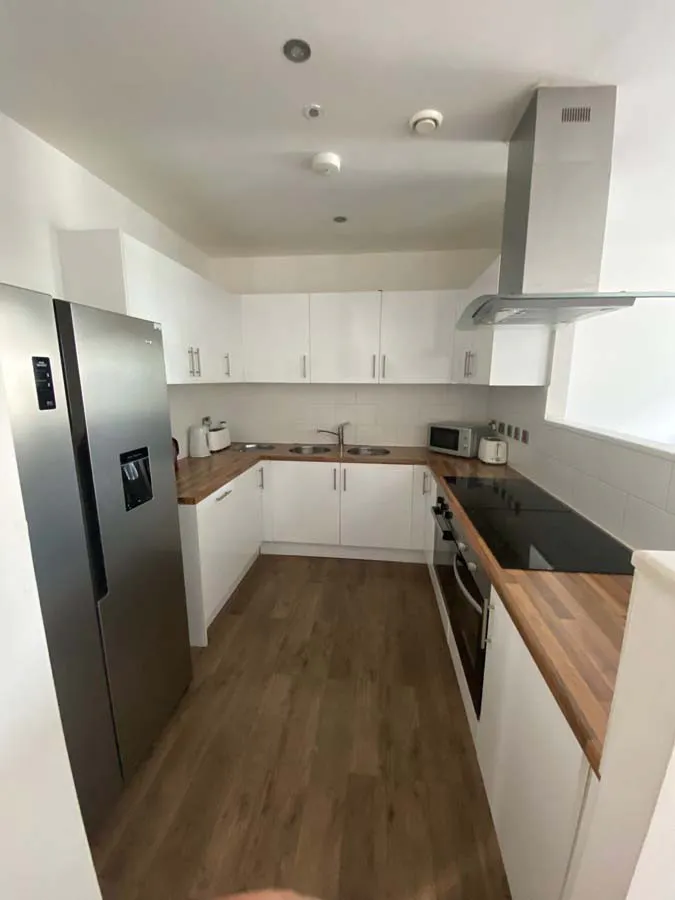 Deluxe En-Suite KITCHEN 4