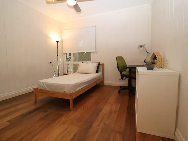 2 Bed, 1 Bath Shared room image 1