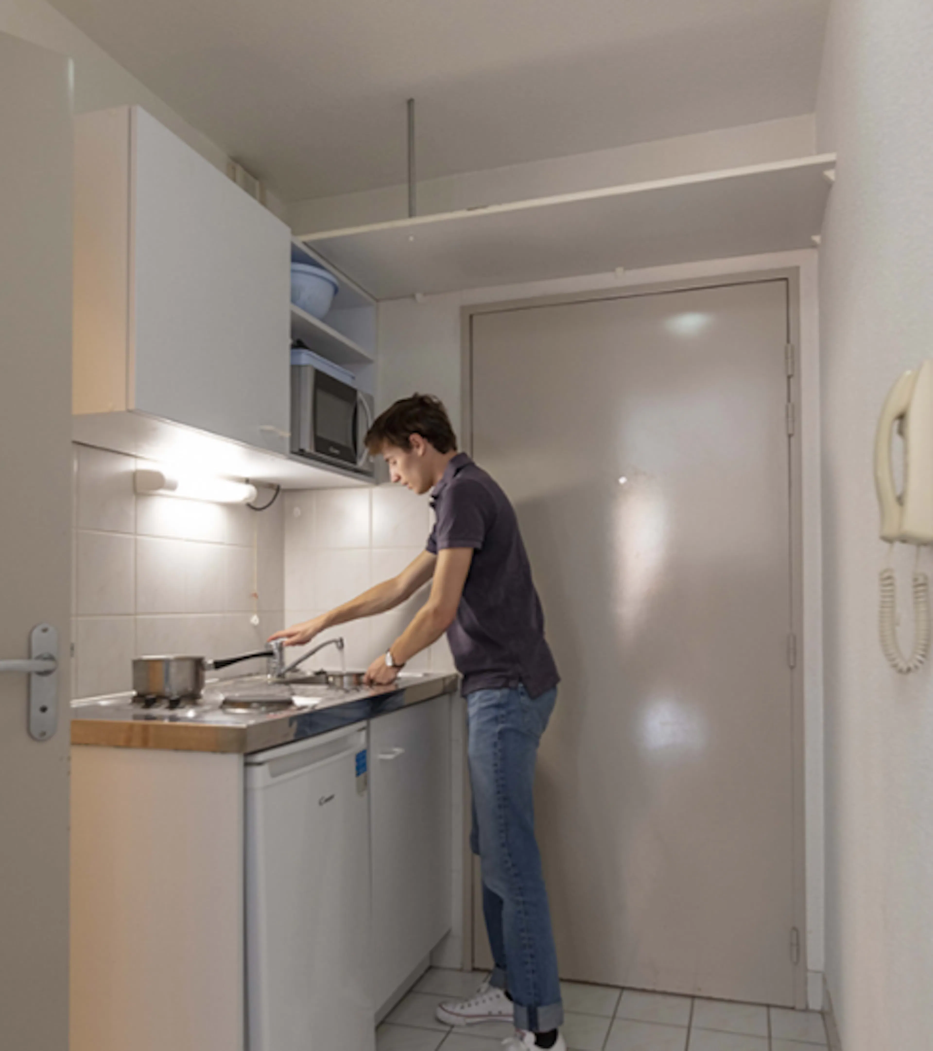 KITCHEN KITCHEN 4