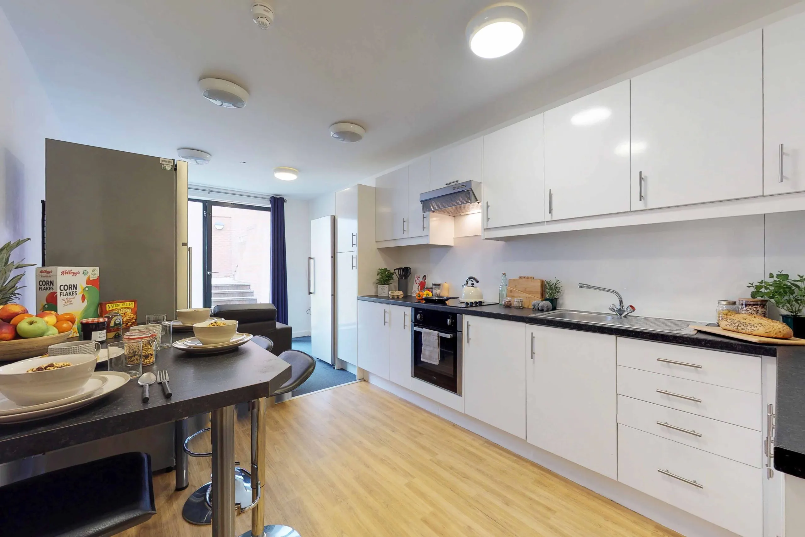 Classic Ensuite KITCHEN 3