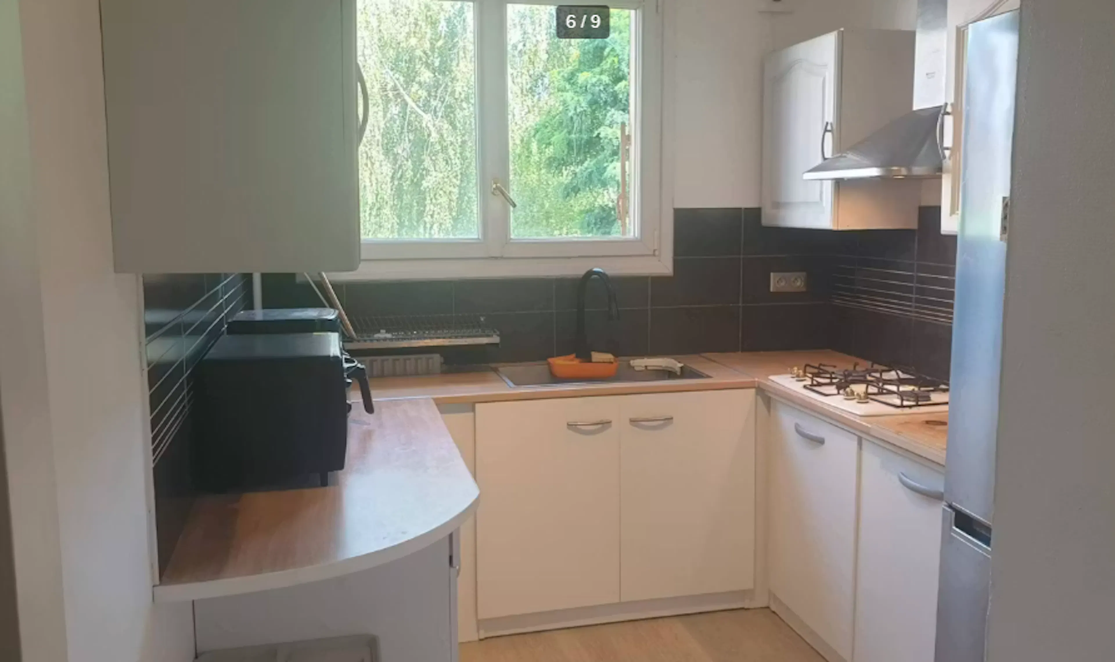 4 Bedroom Apartment KITCHEN 2