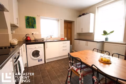 hinde-street-lancaster-KITCHEN