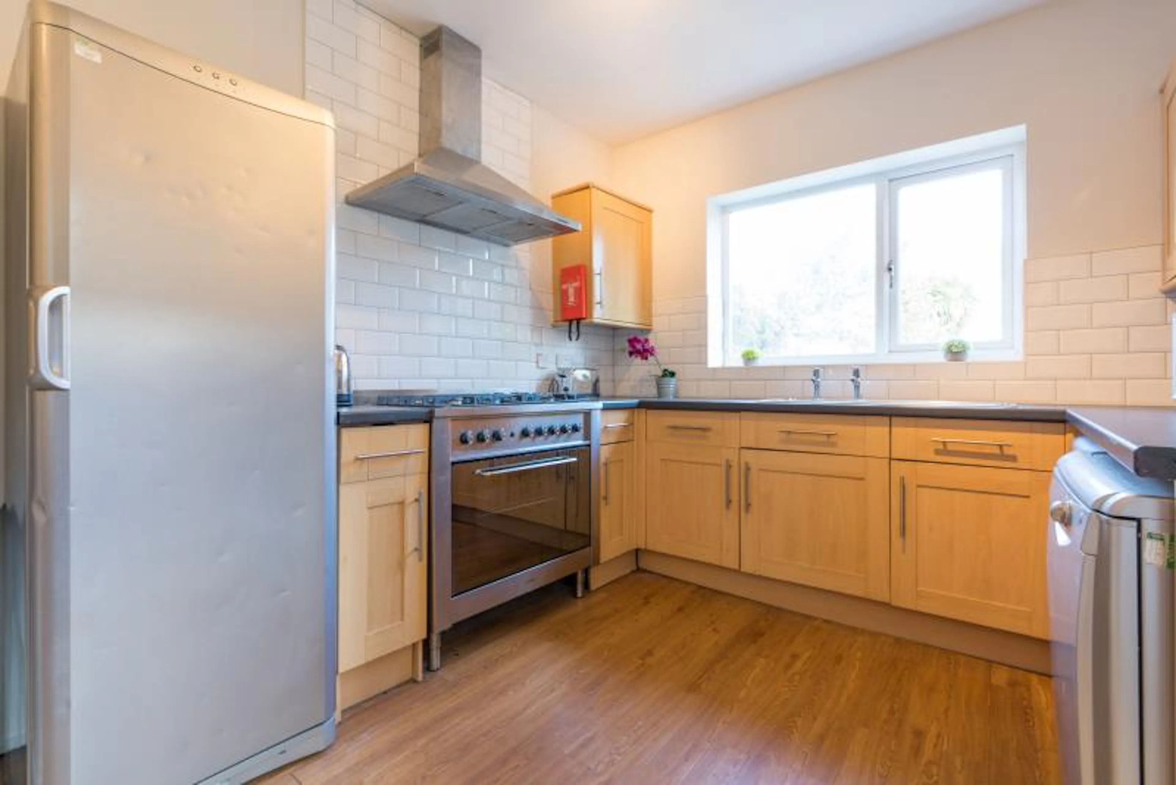7 Bedroom Apartment KITCHEN 1