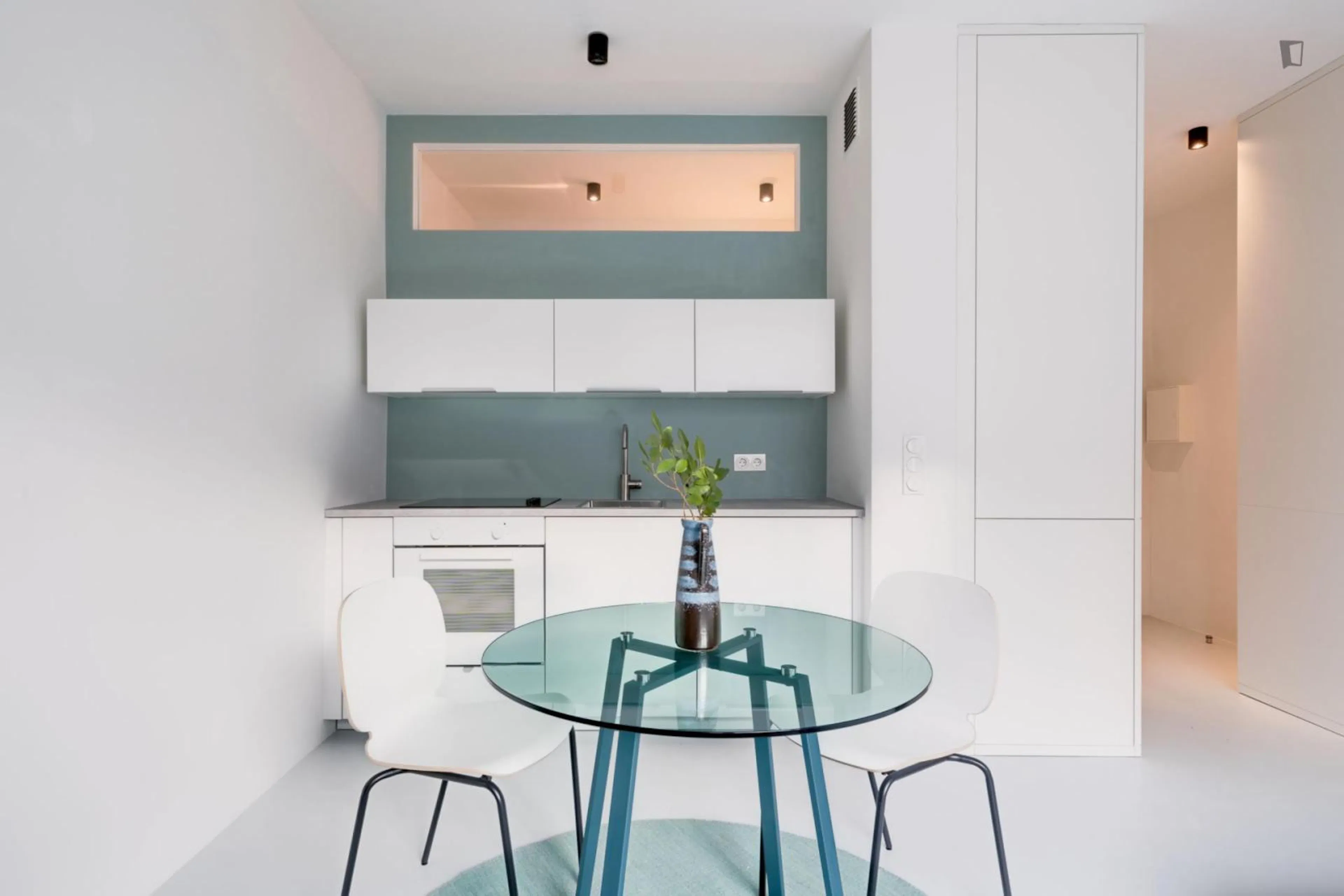 Welcoming studio in Wilmersdorf KITCHEN 1