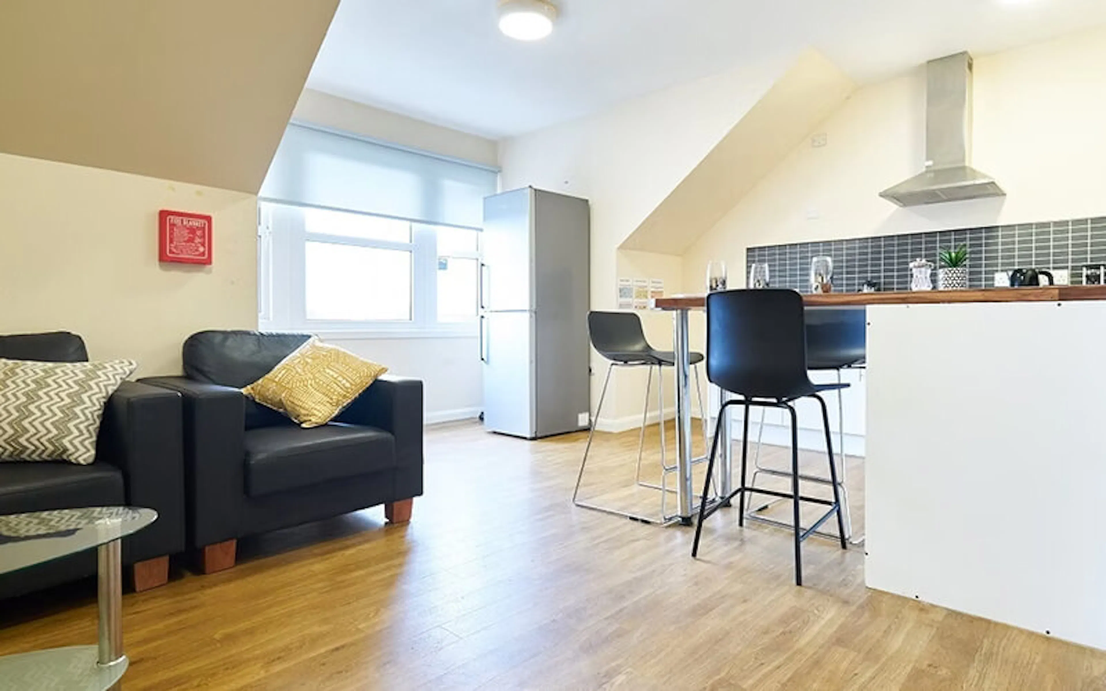 Single En-Suite KITCHEN 4