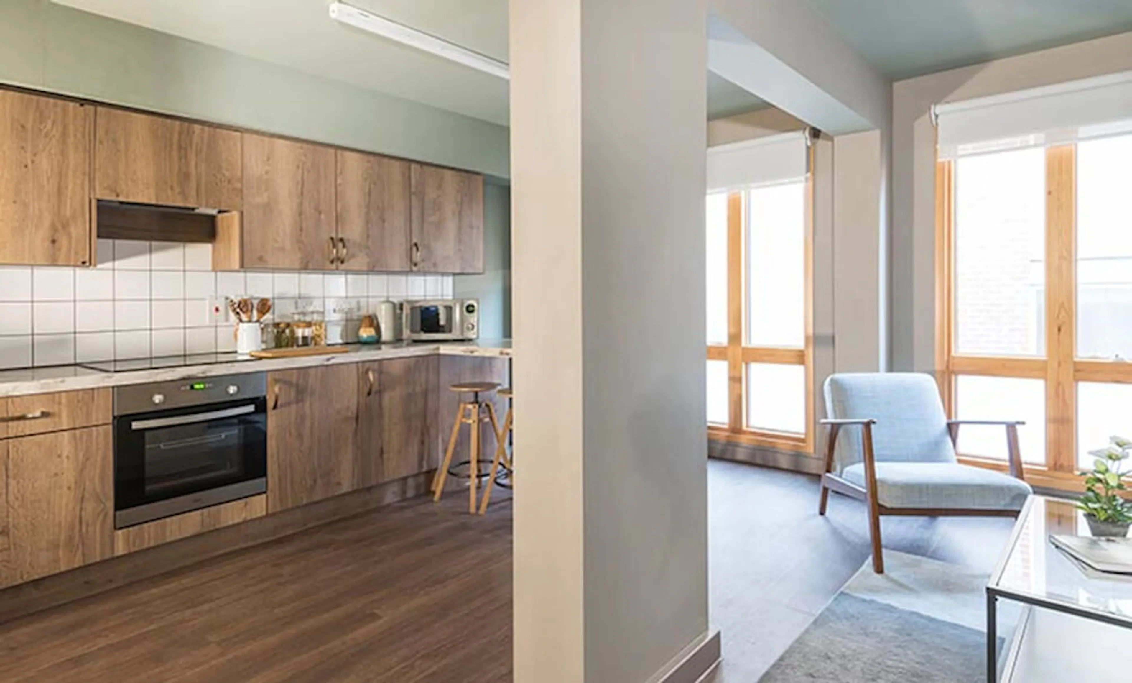 Single Bedroom with Shared Facilities KITCHEN 3