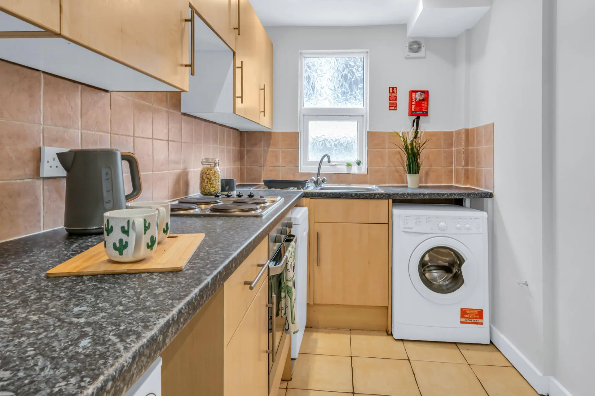 Studio KITCHEN 2
