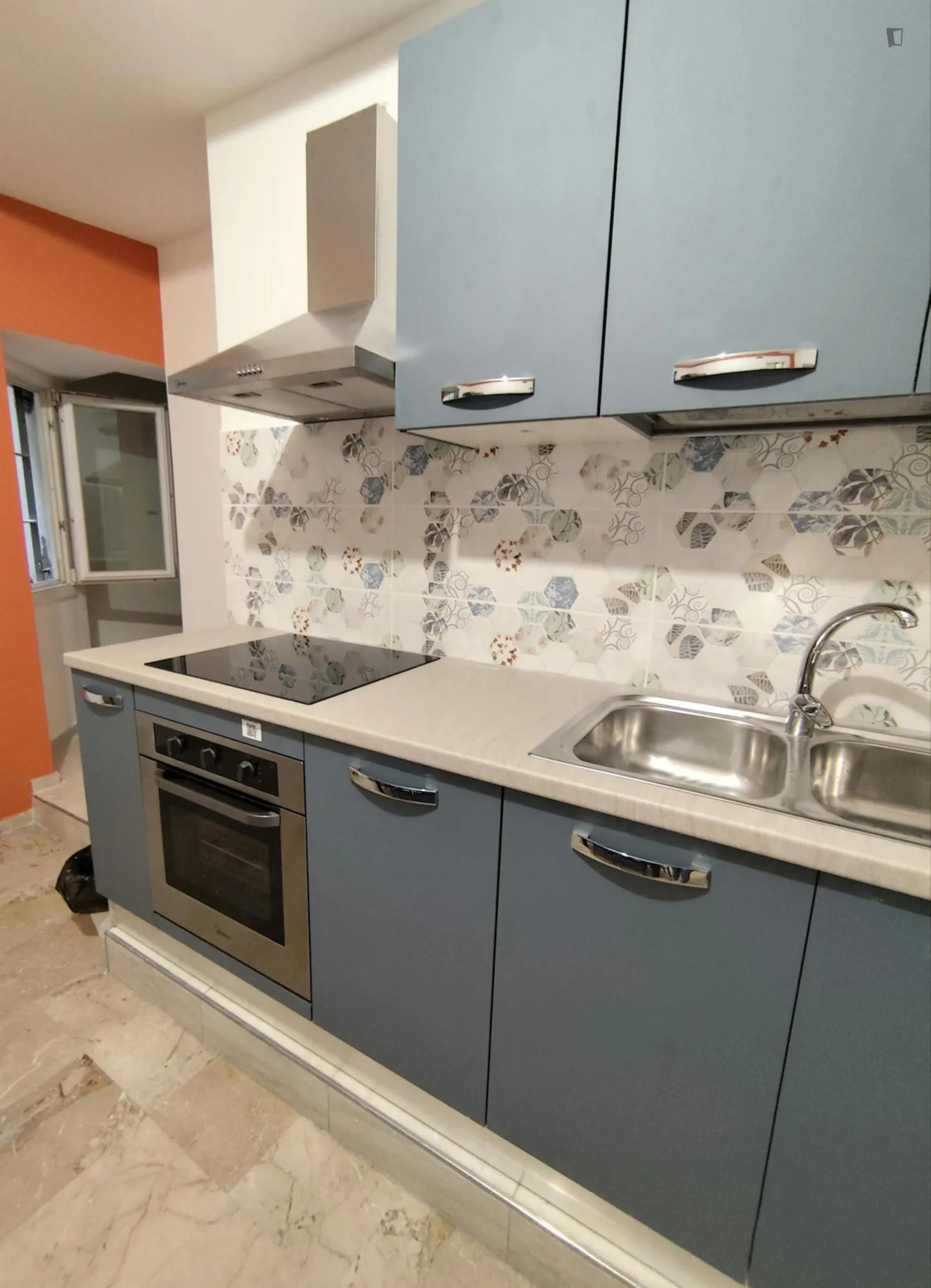 Bright single bedroom with balcony in central Bologna KITCHEN 4