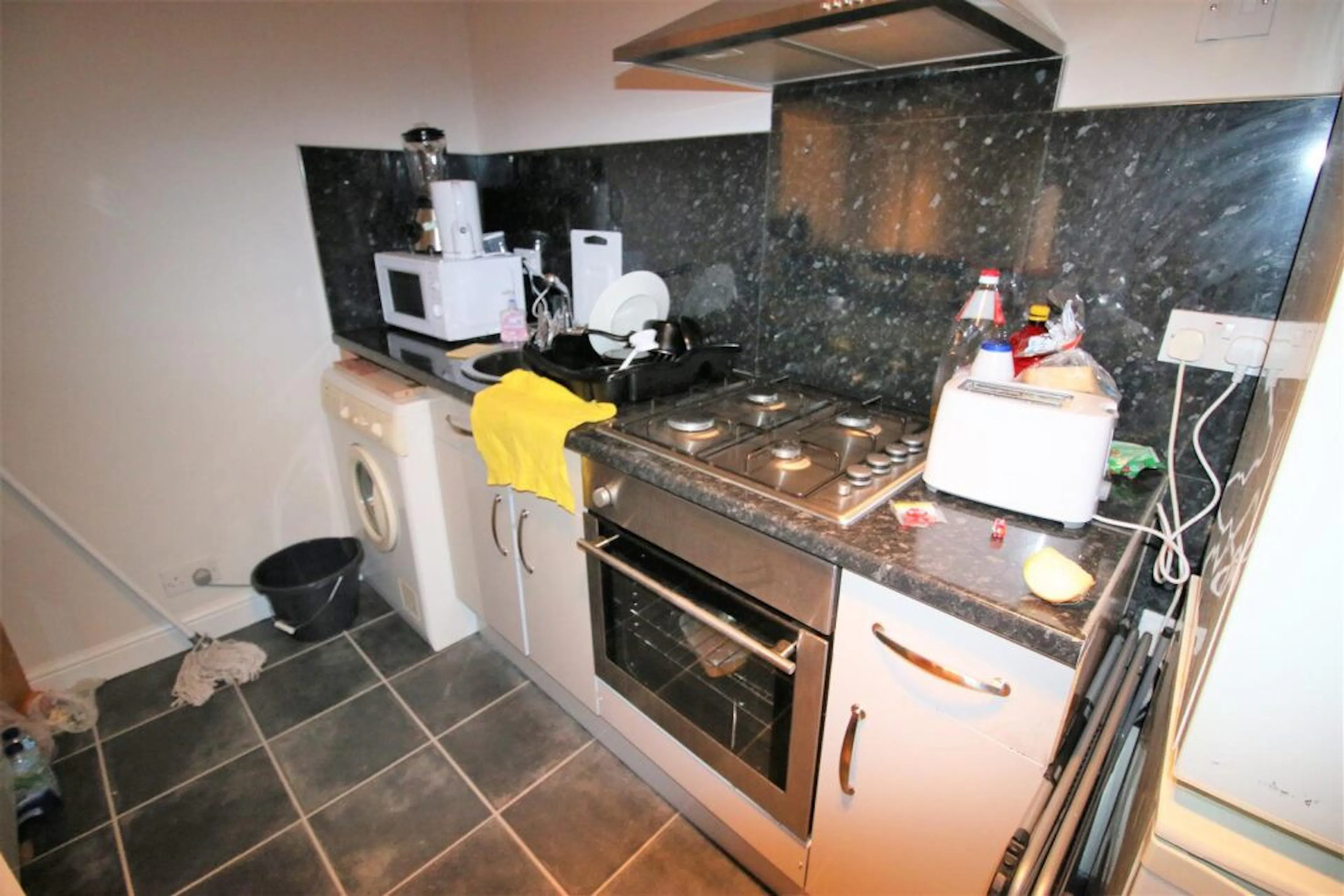 1 Bedroom Apartment KITCHEN 1
