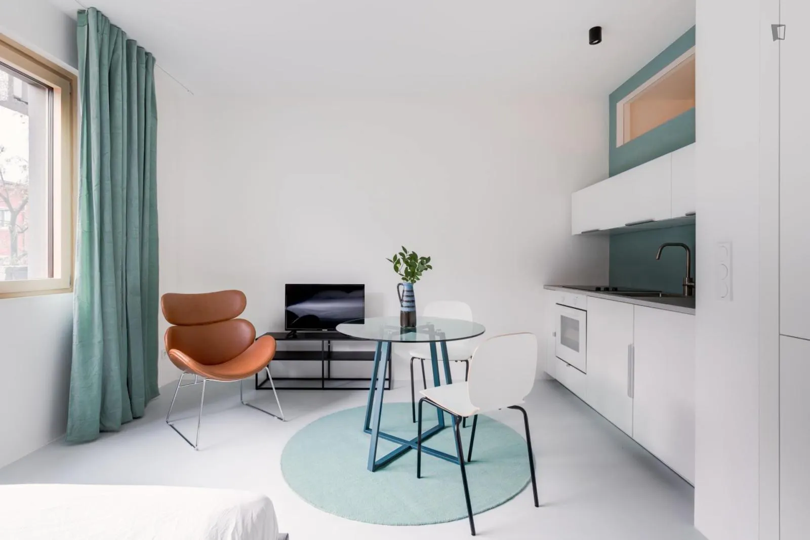 Welcoming studio in Wilmersdorf KITCHEN 2