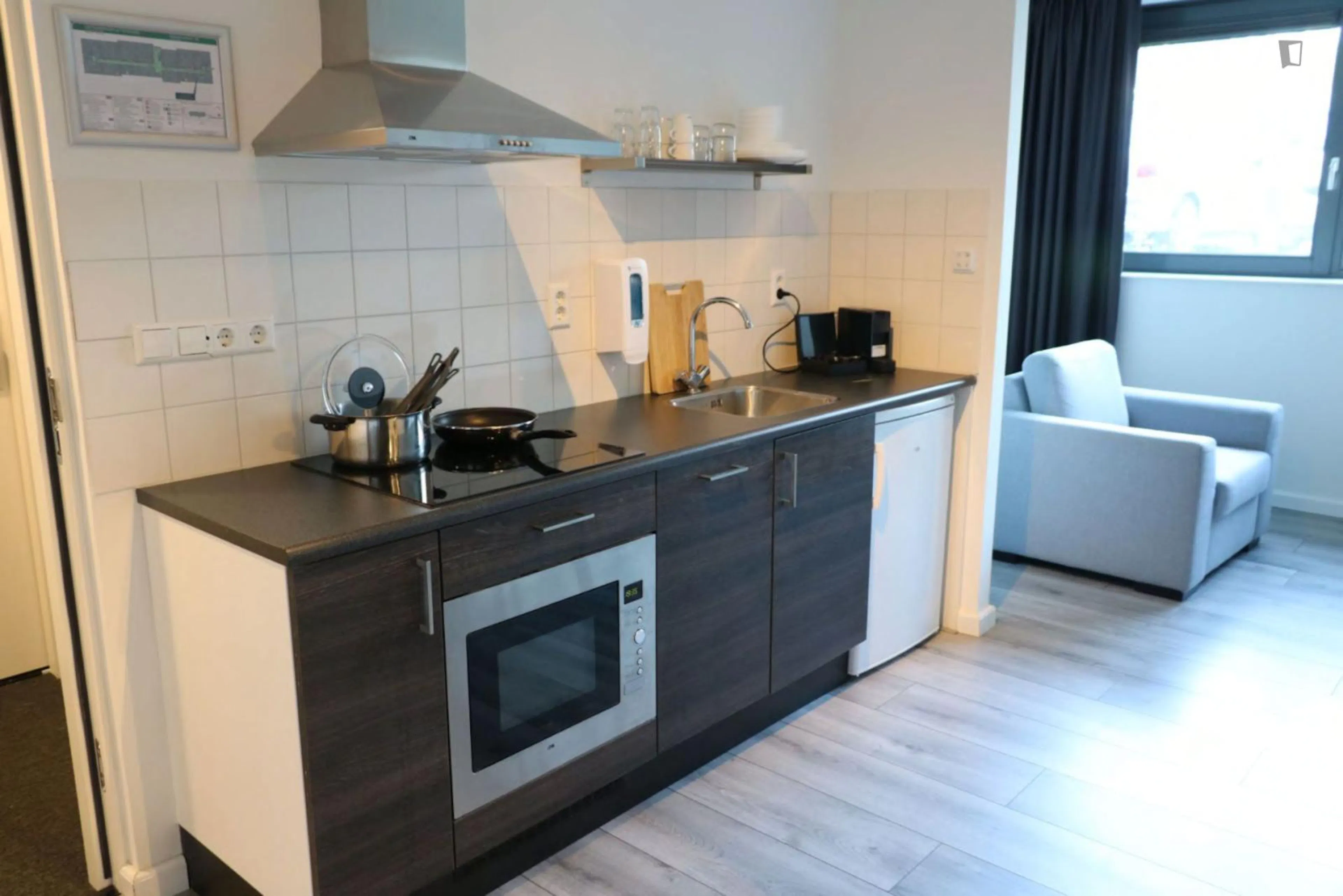 Studio KITCHEN 2