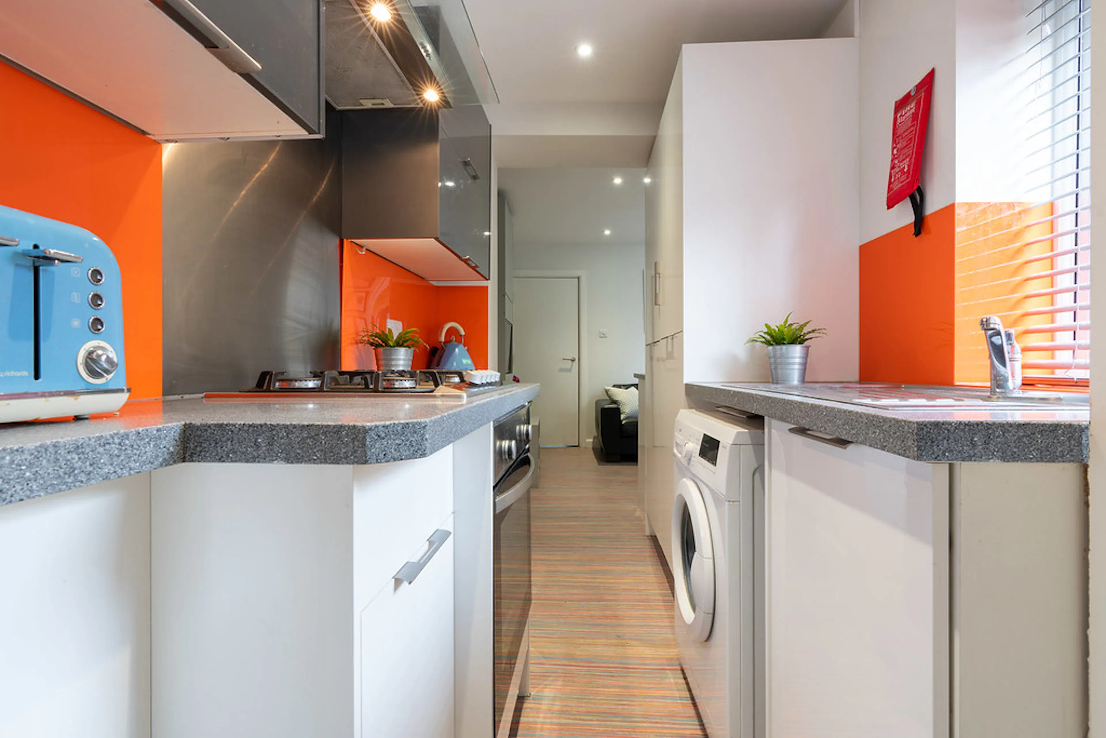 6 Bedroom Apartment KITCHEN 4