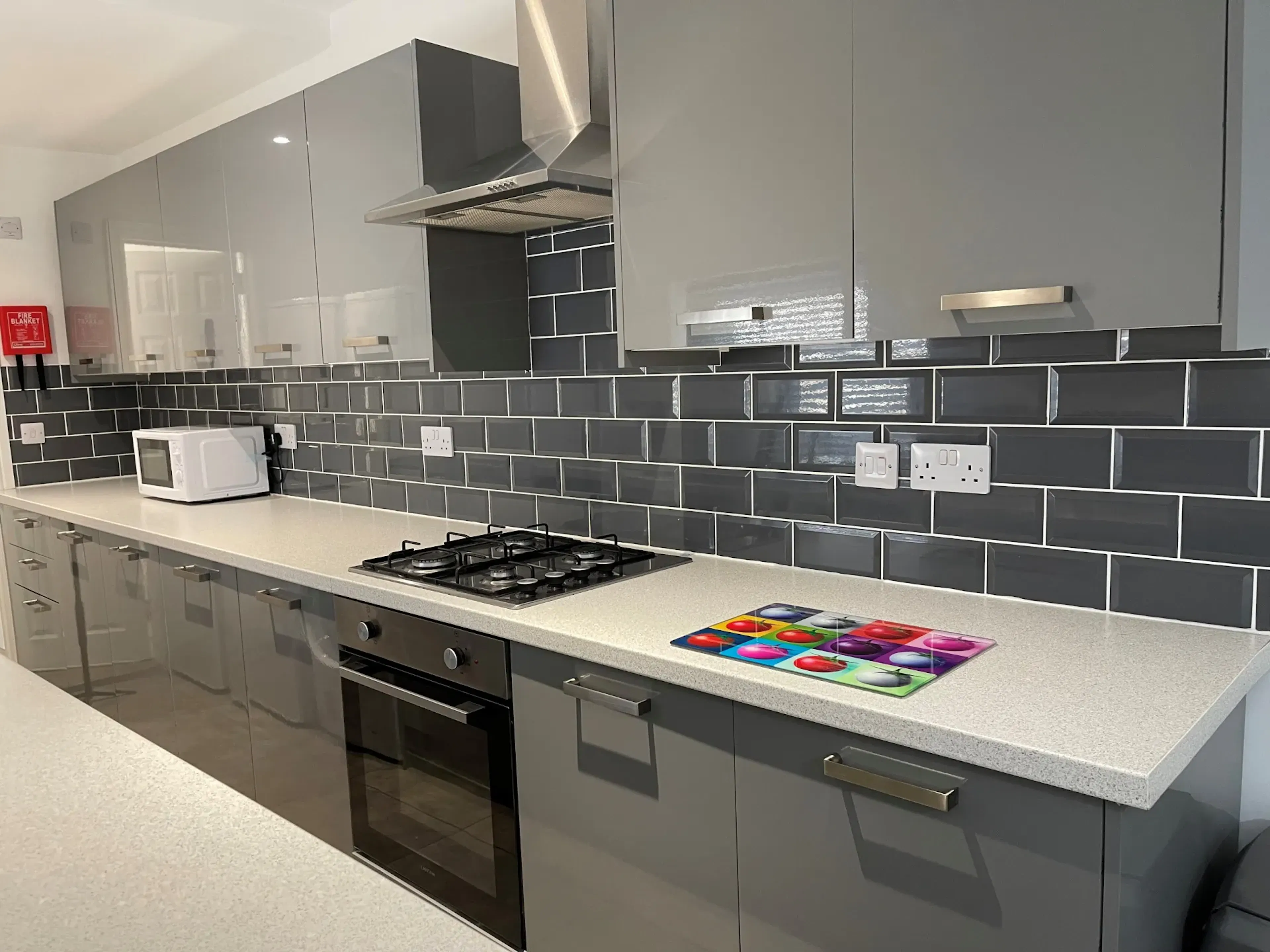 5 Bed Apartment KITCHEN 3