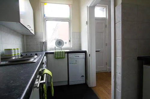 3 Bedroom Apartment KITCHEN 3