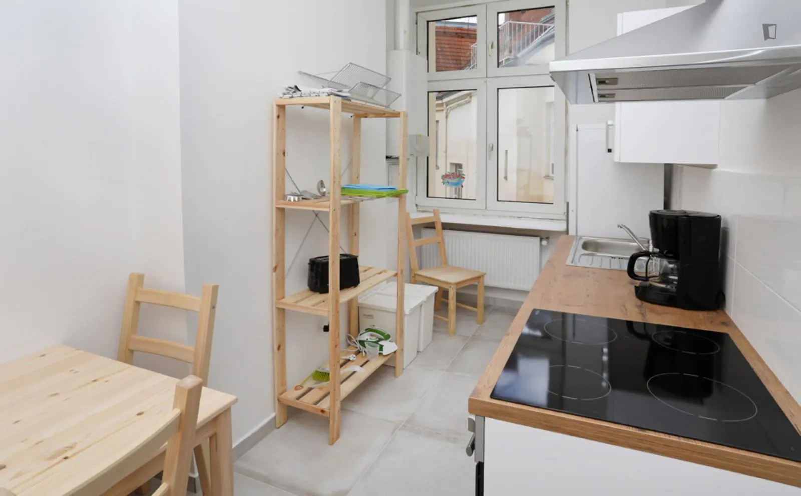 Inviting single bedroom in Friedenau KITCHEN 3