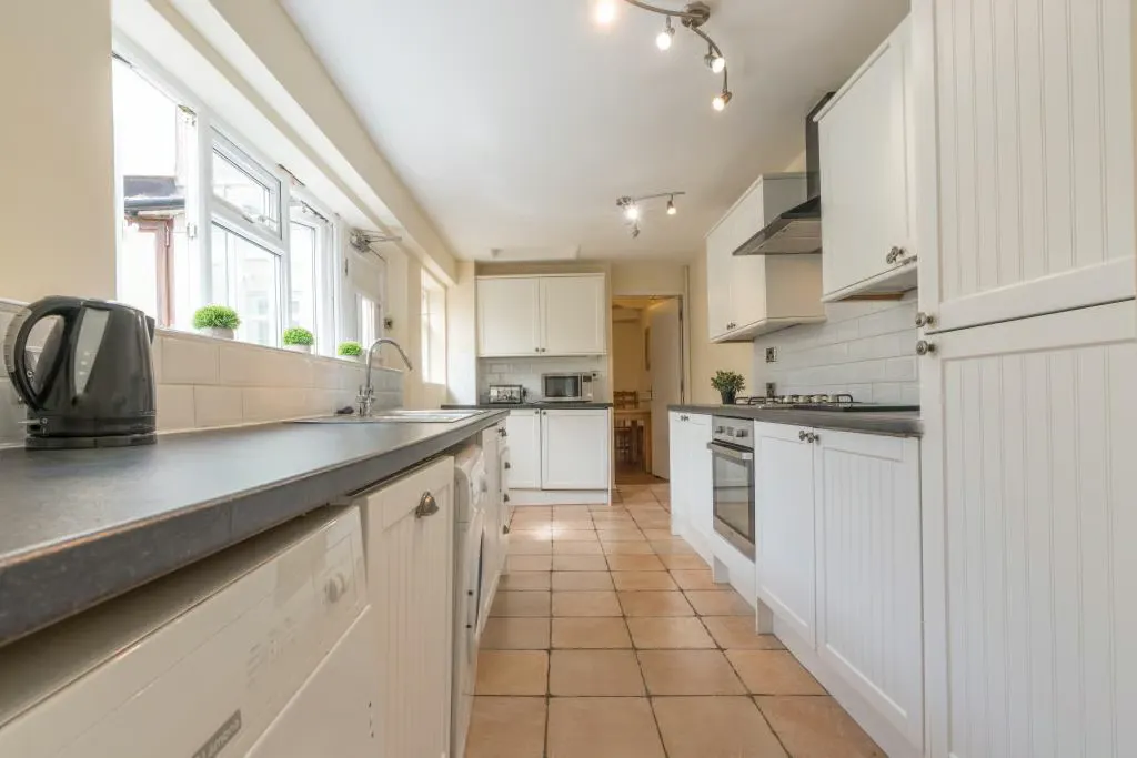 5 Bedroom Apartment OTHER 4