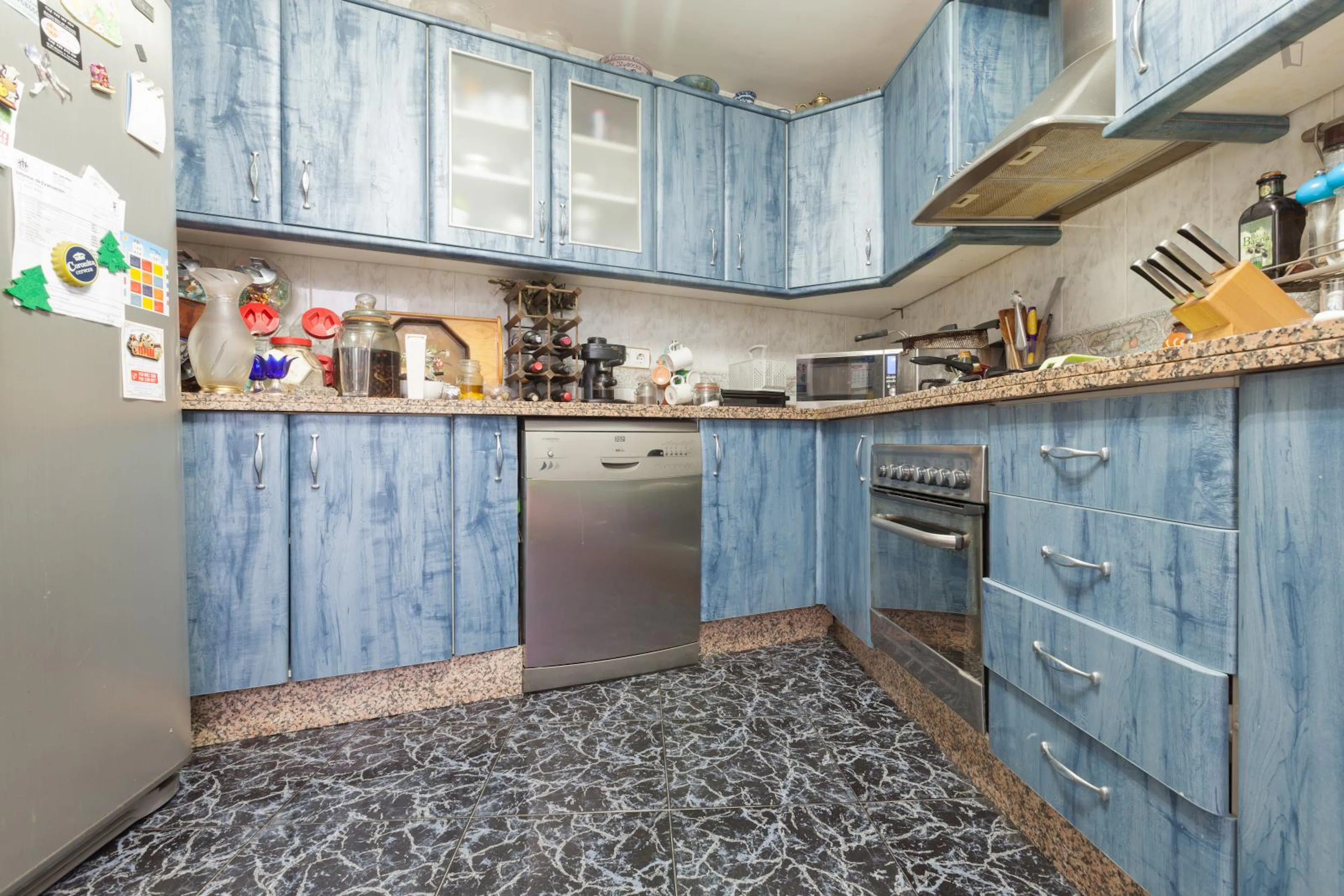 5 Bedroom Apartment KITCHEN 1