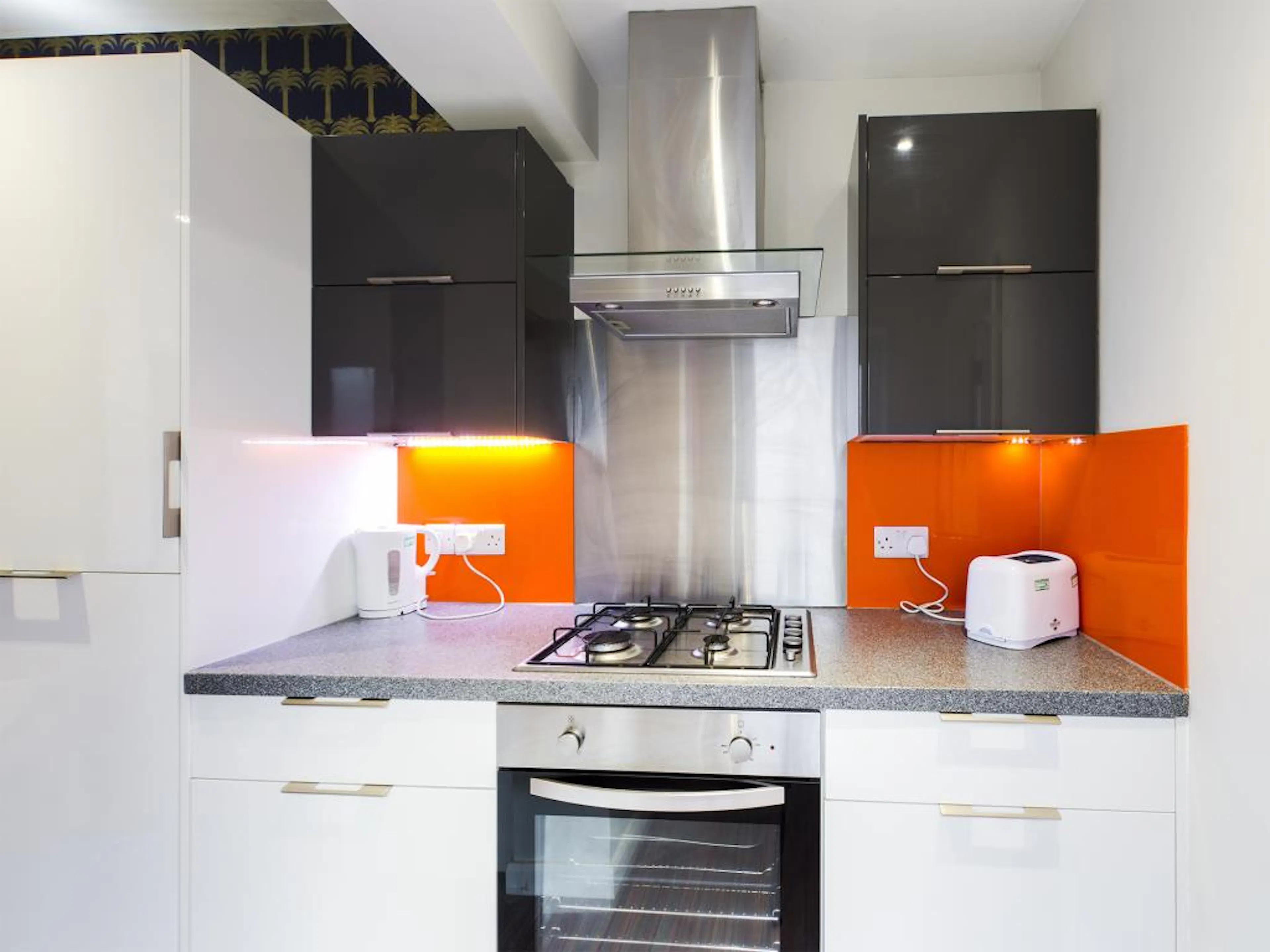 5 Bedroom Apartment KITCHEN 3