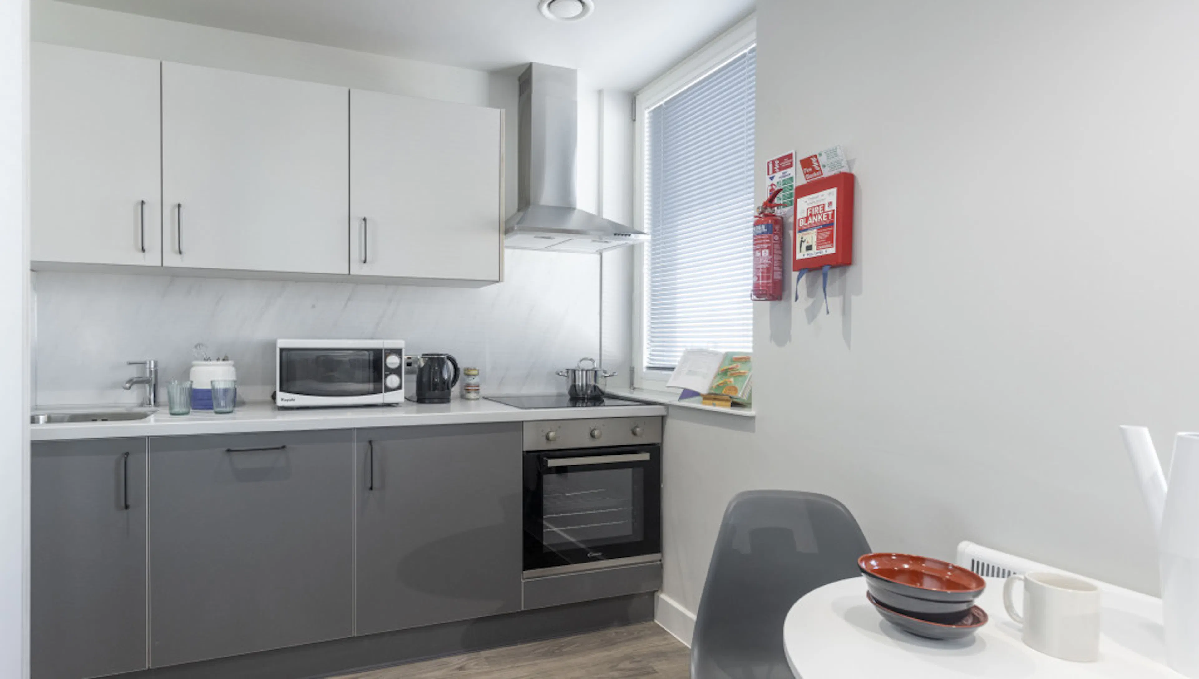Premier (Dining Table) KITCHEN 4