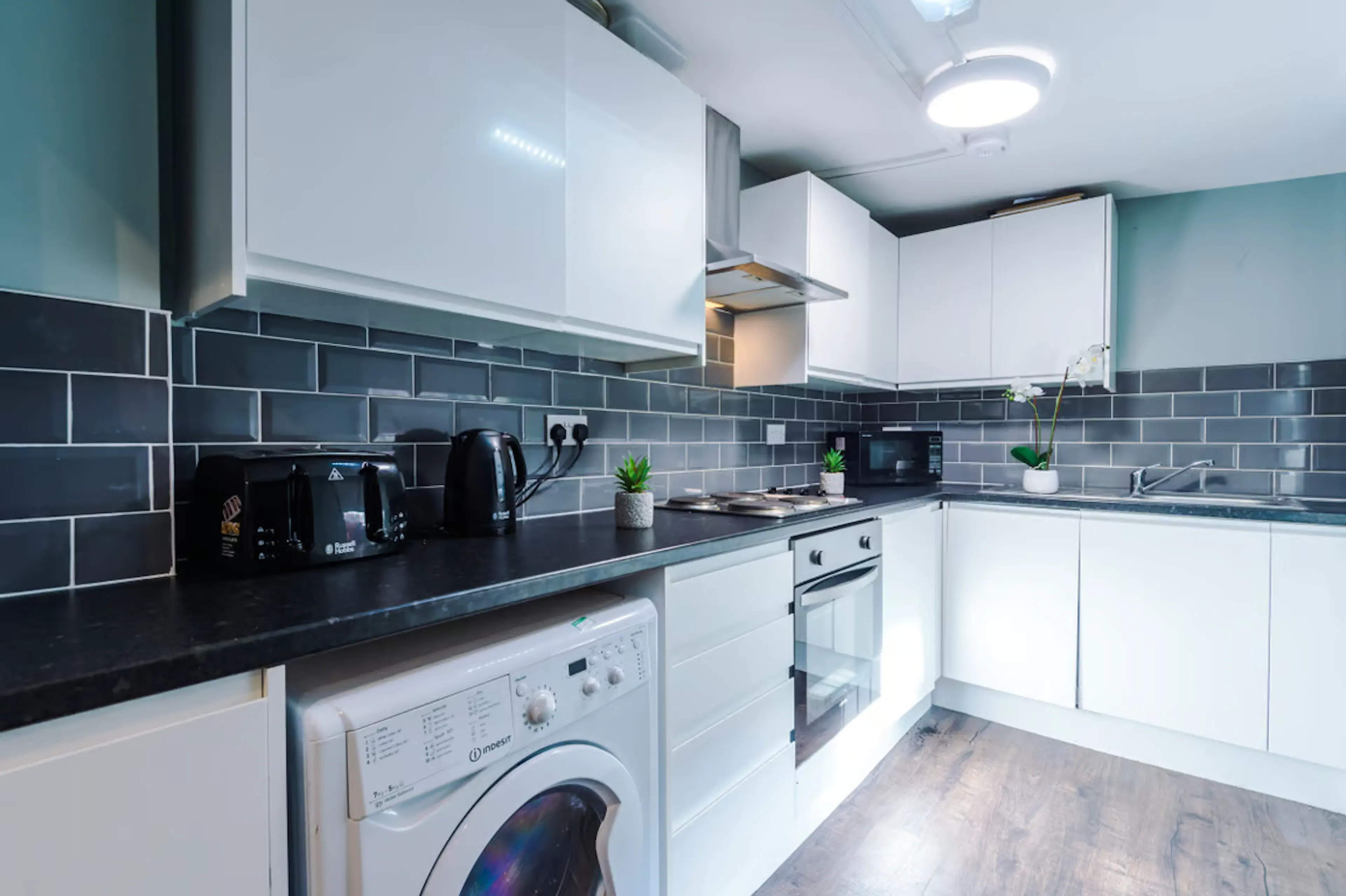 5 Bedroom Apartment KITCHEN 1