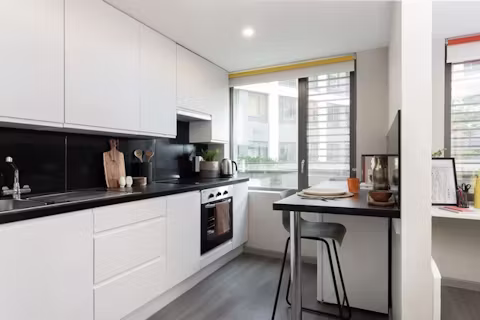 st-lukes-view-liverpool-KITCHEN