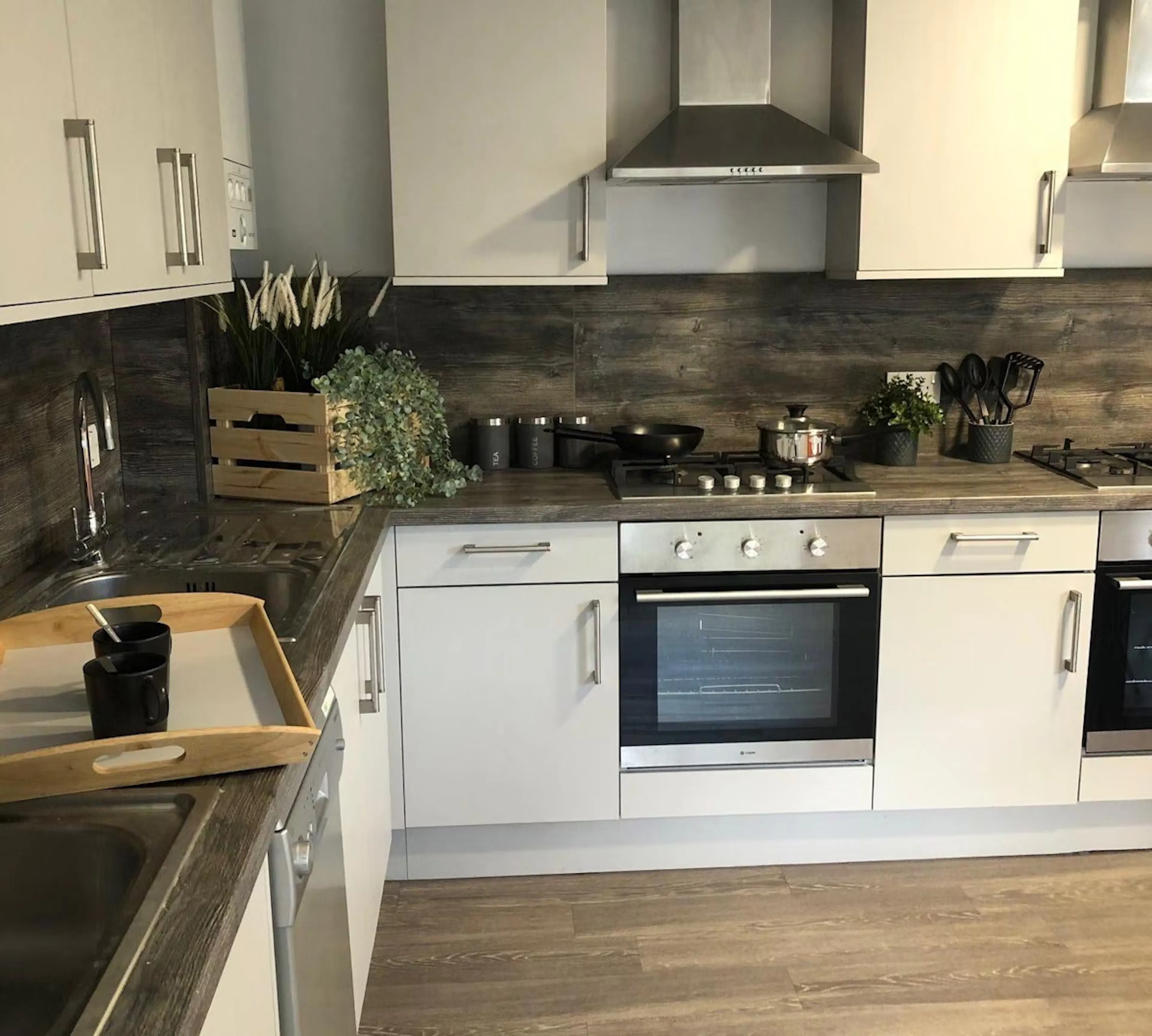 5 Bedroom House KITCHEN 3