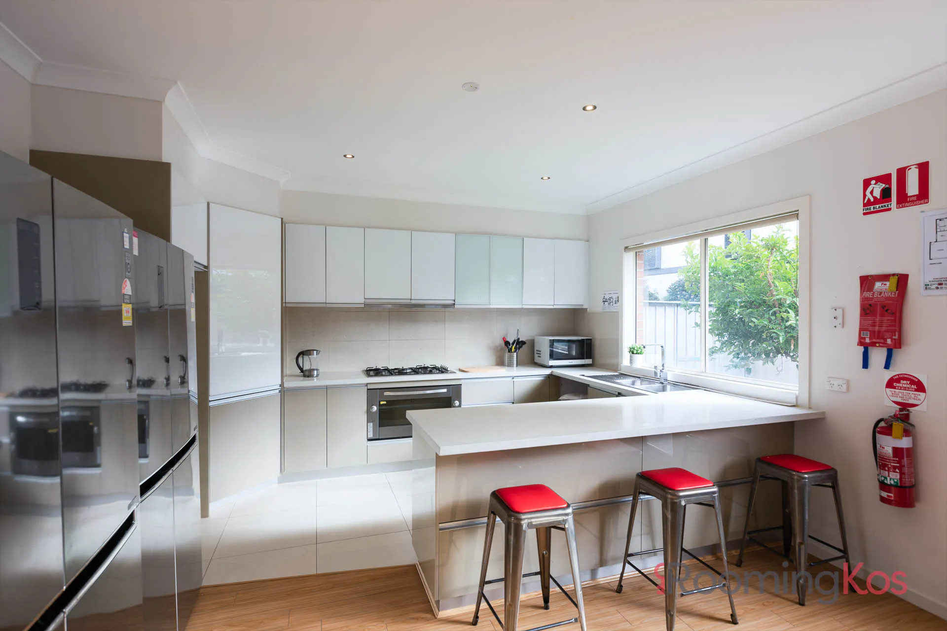 Twin Room KITCHEN 2