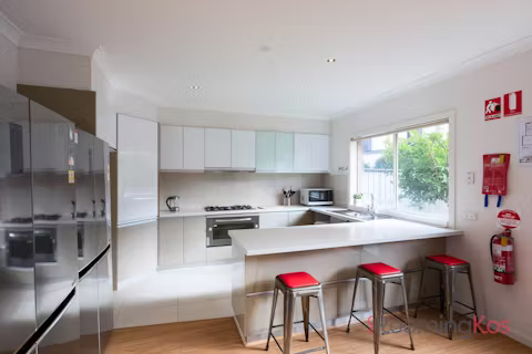 10-auguste-avenue-melbourne-KITCHEN