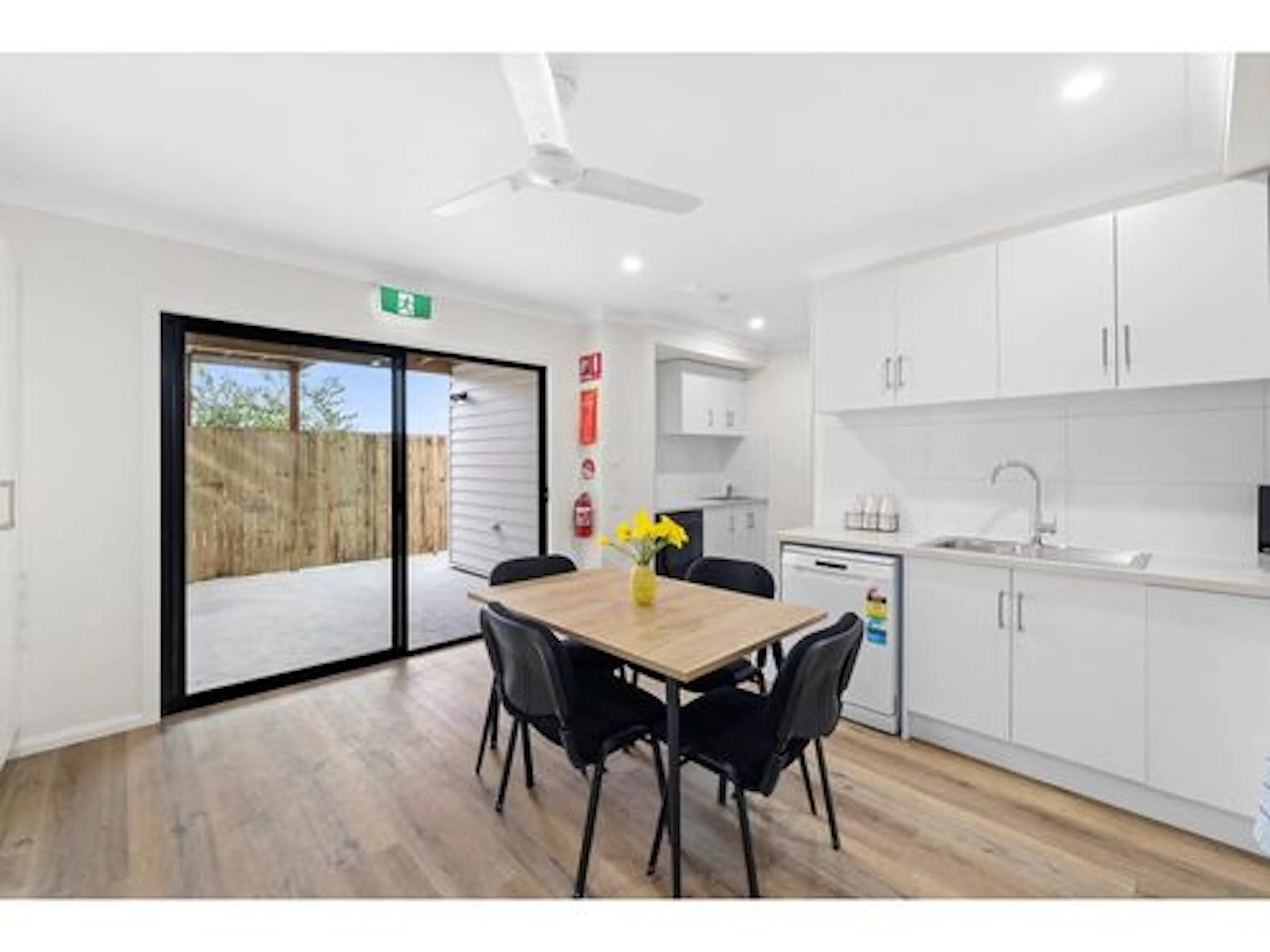 Executive Room + Fridge KITCHEN 4