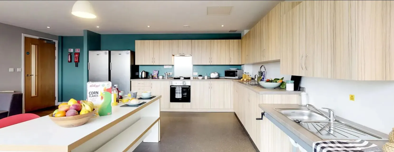 Classic Ensuite KITCHEN 2
