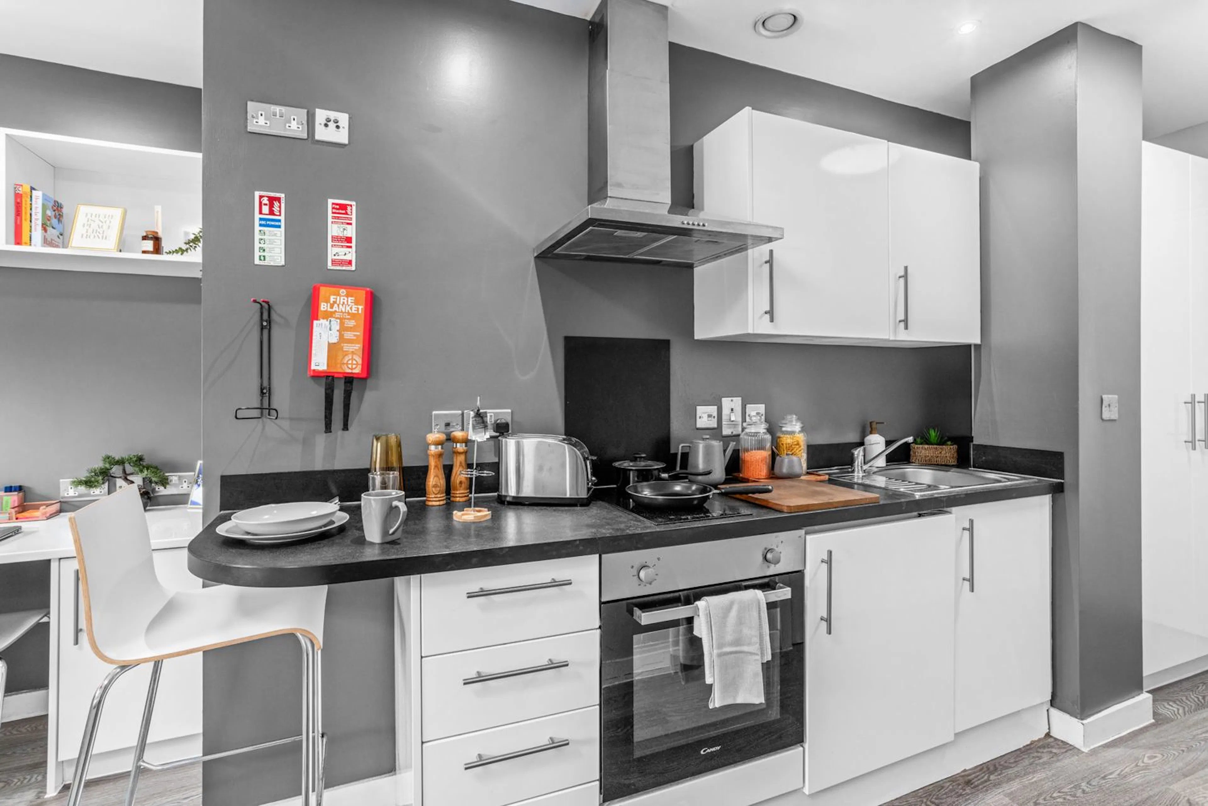 KITCHEN KITCHEN 4