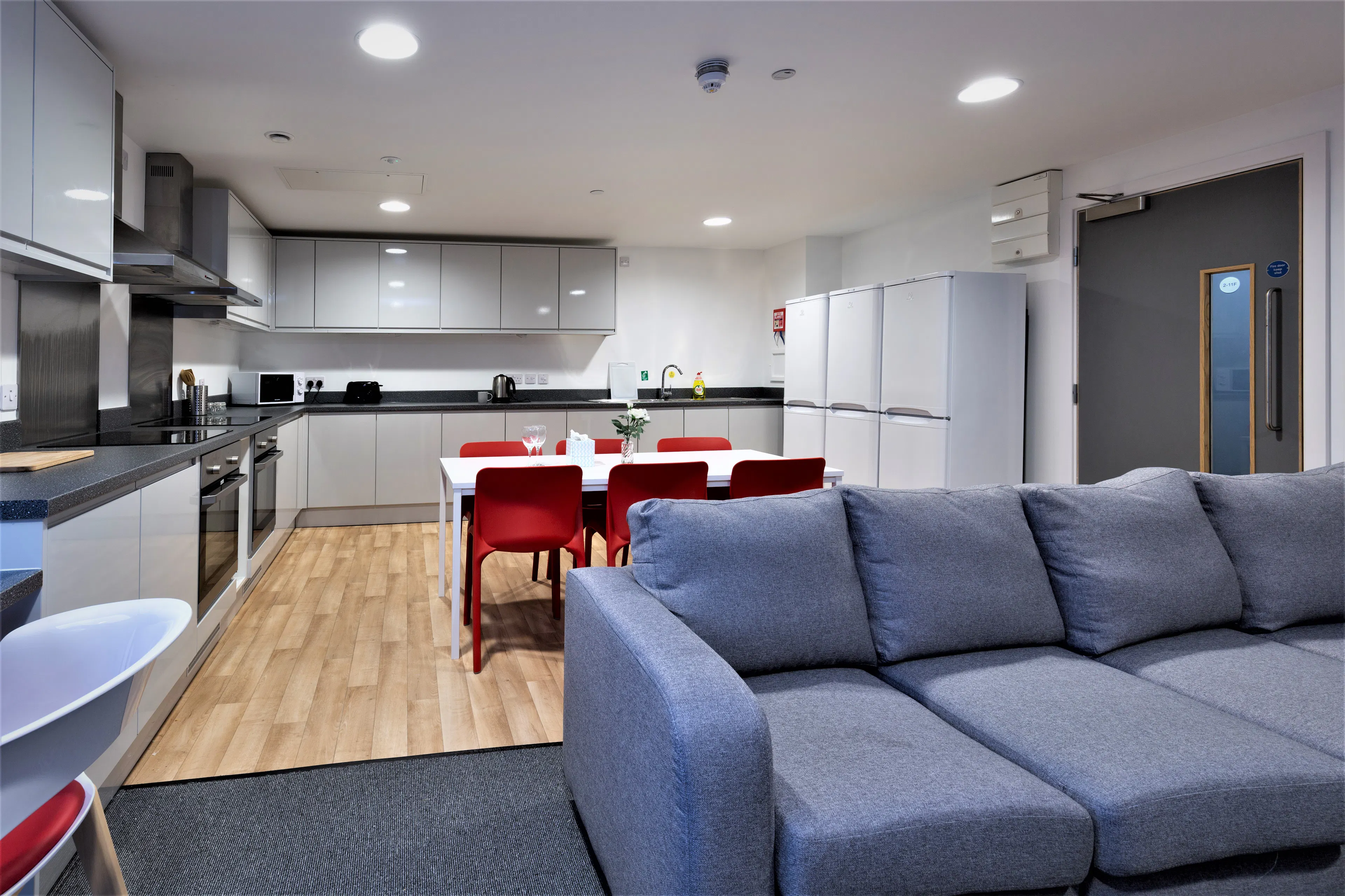 KITCHEN KITCHEN 3