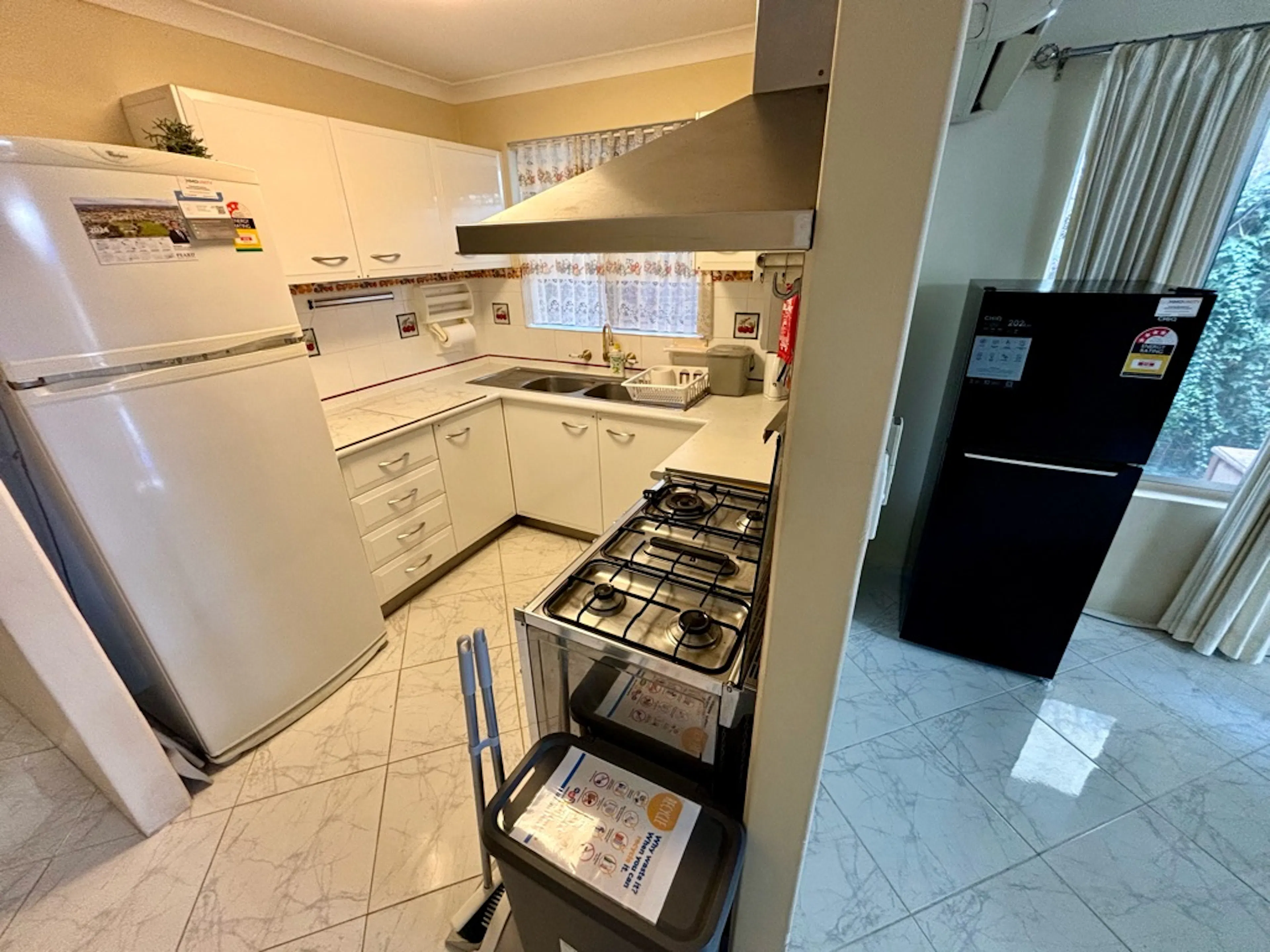 Room 2 KITCHEN 1