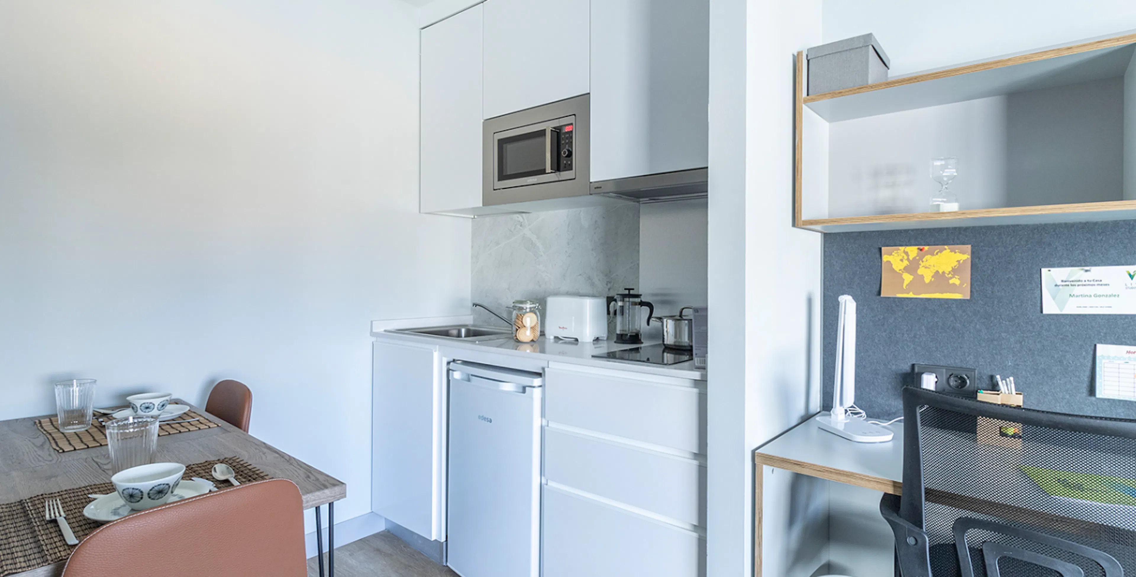 Double Studio KITCHEN 1